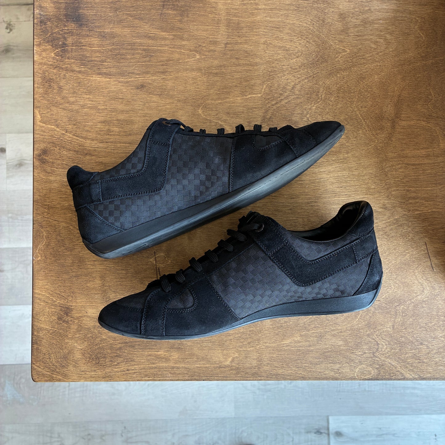 Louis Vuitton Trainer Black Size 8.5