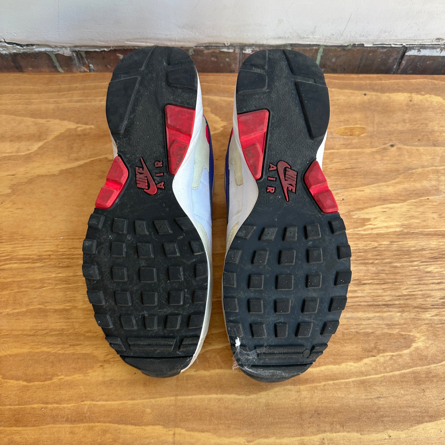 Nike Air Icarus "Cherry" Size 9.5