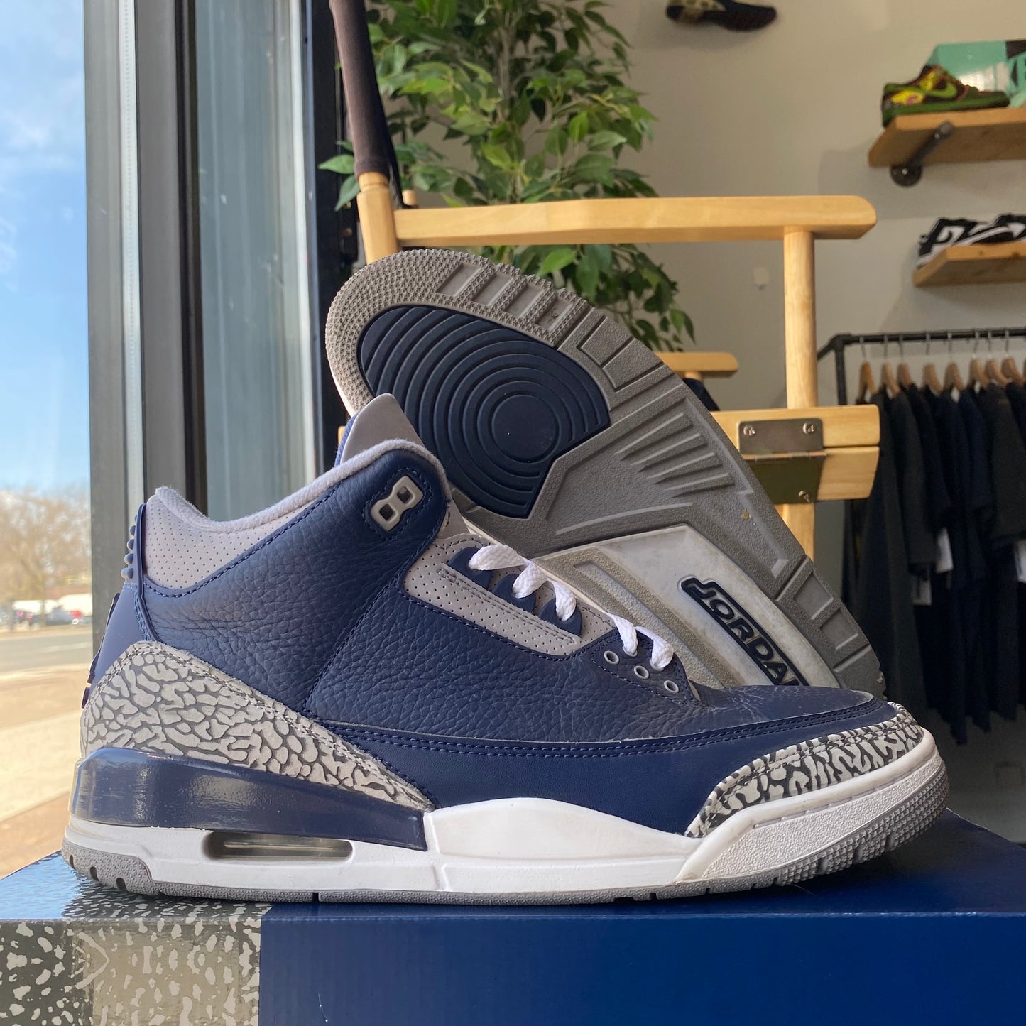 Jordan 3 'Georgetown' Size 11