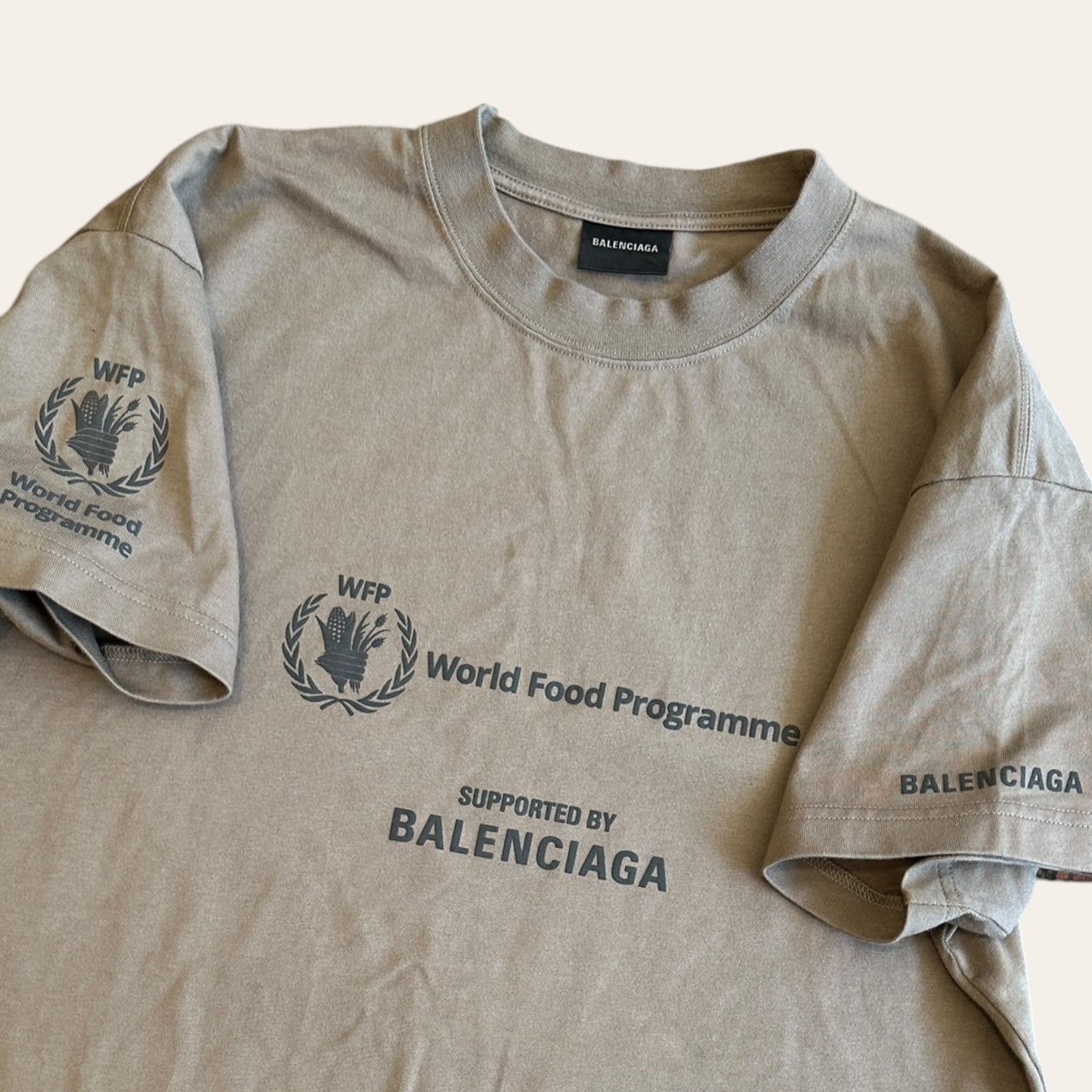 Balenciaga World Food Programme Tee Size M