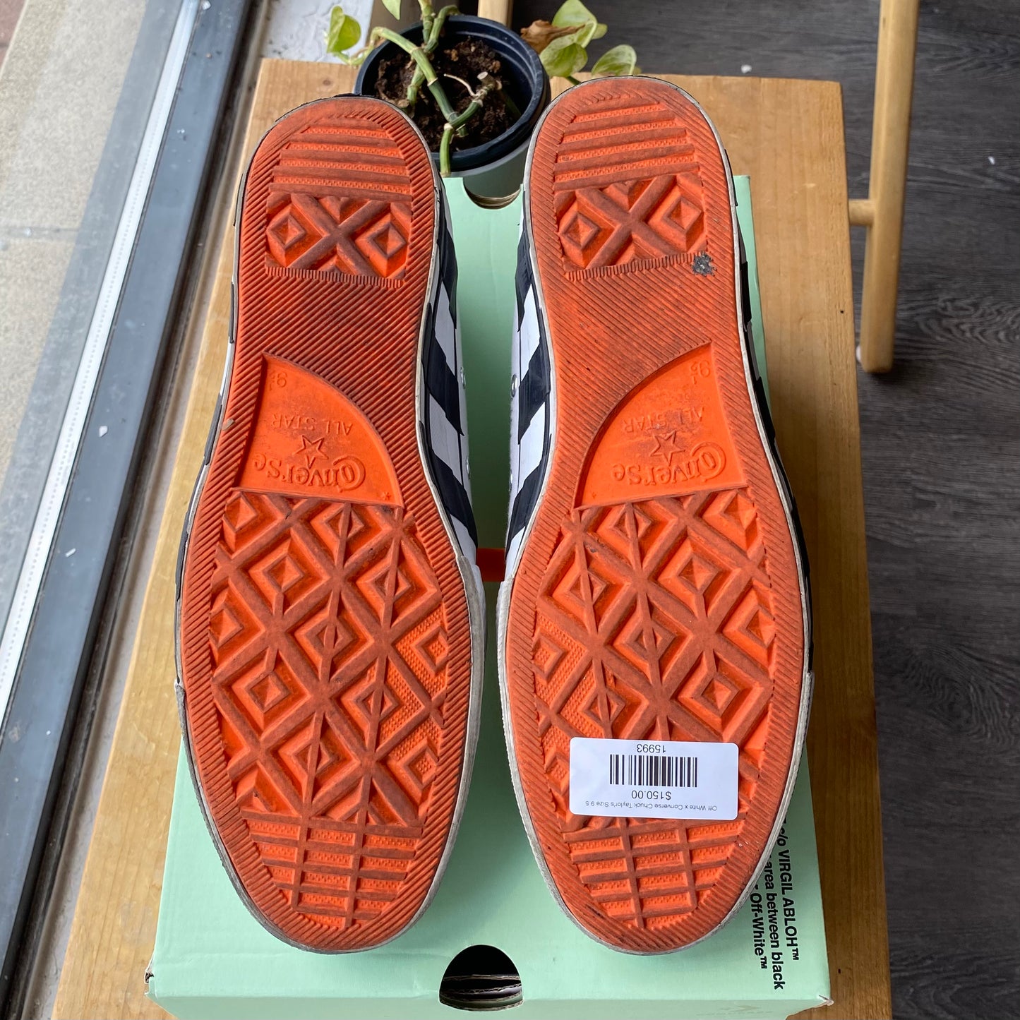 Off White x Converse Chuck Taylor's Size 9.5