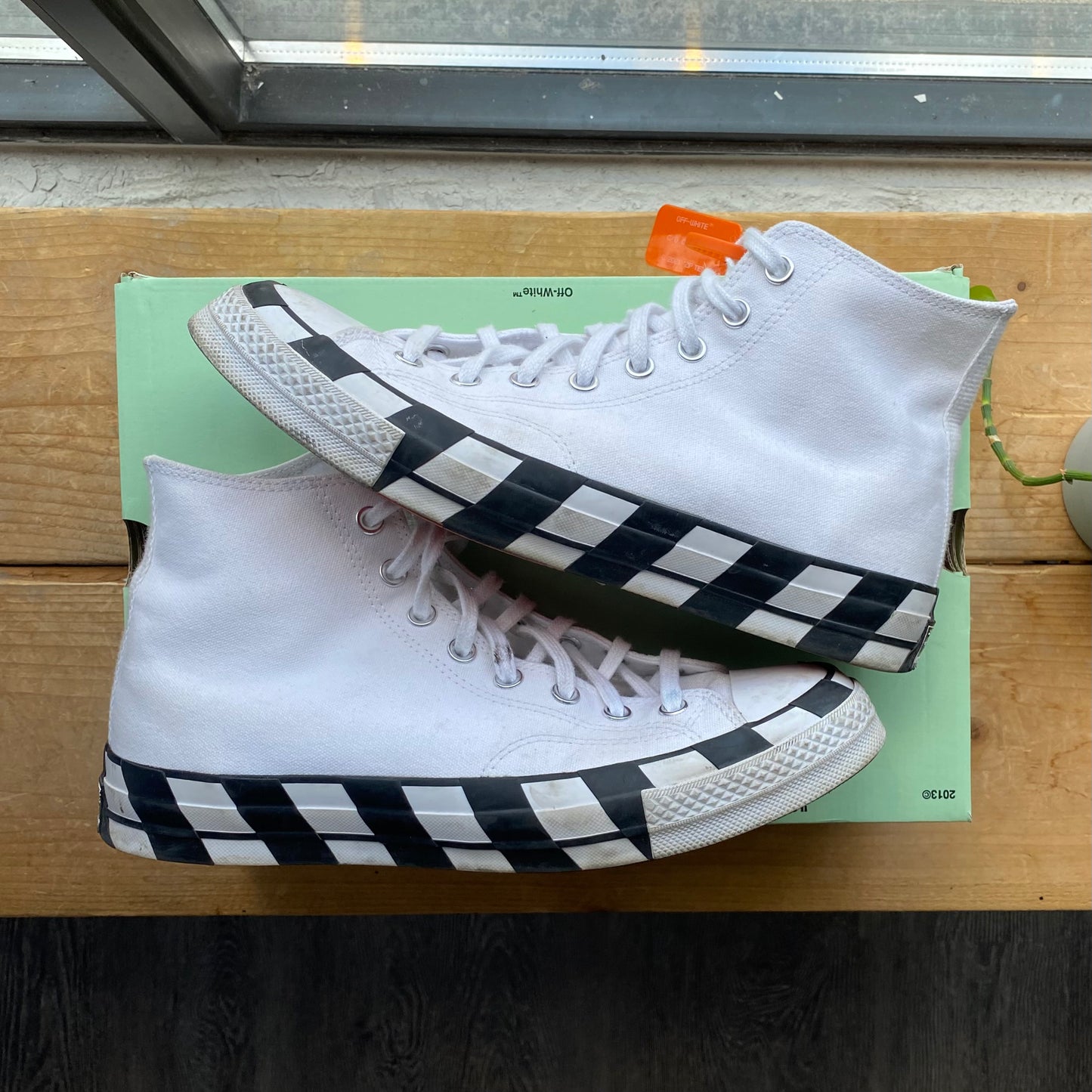 Off White x Converse Chuck Taylor's Size 9.5