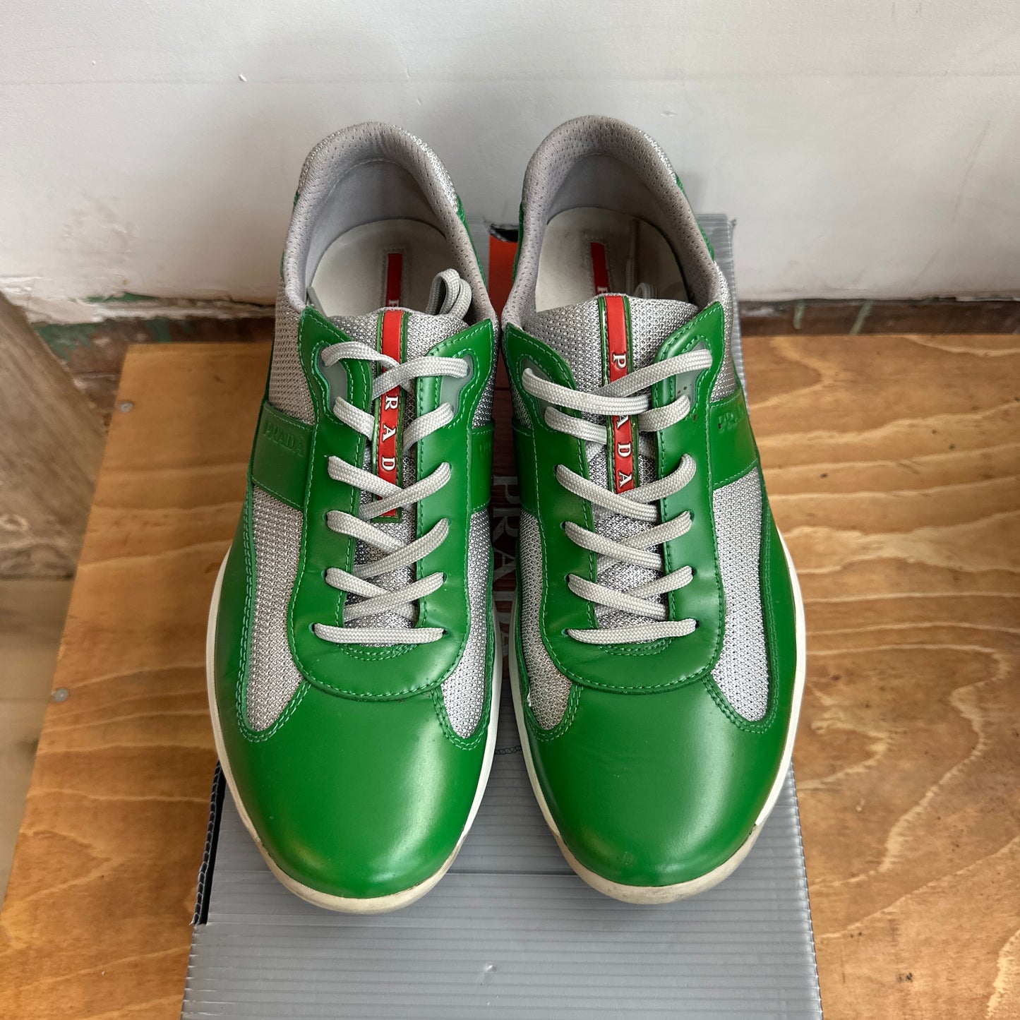 Vintage Prada America Cup Size 9