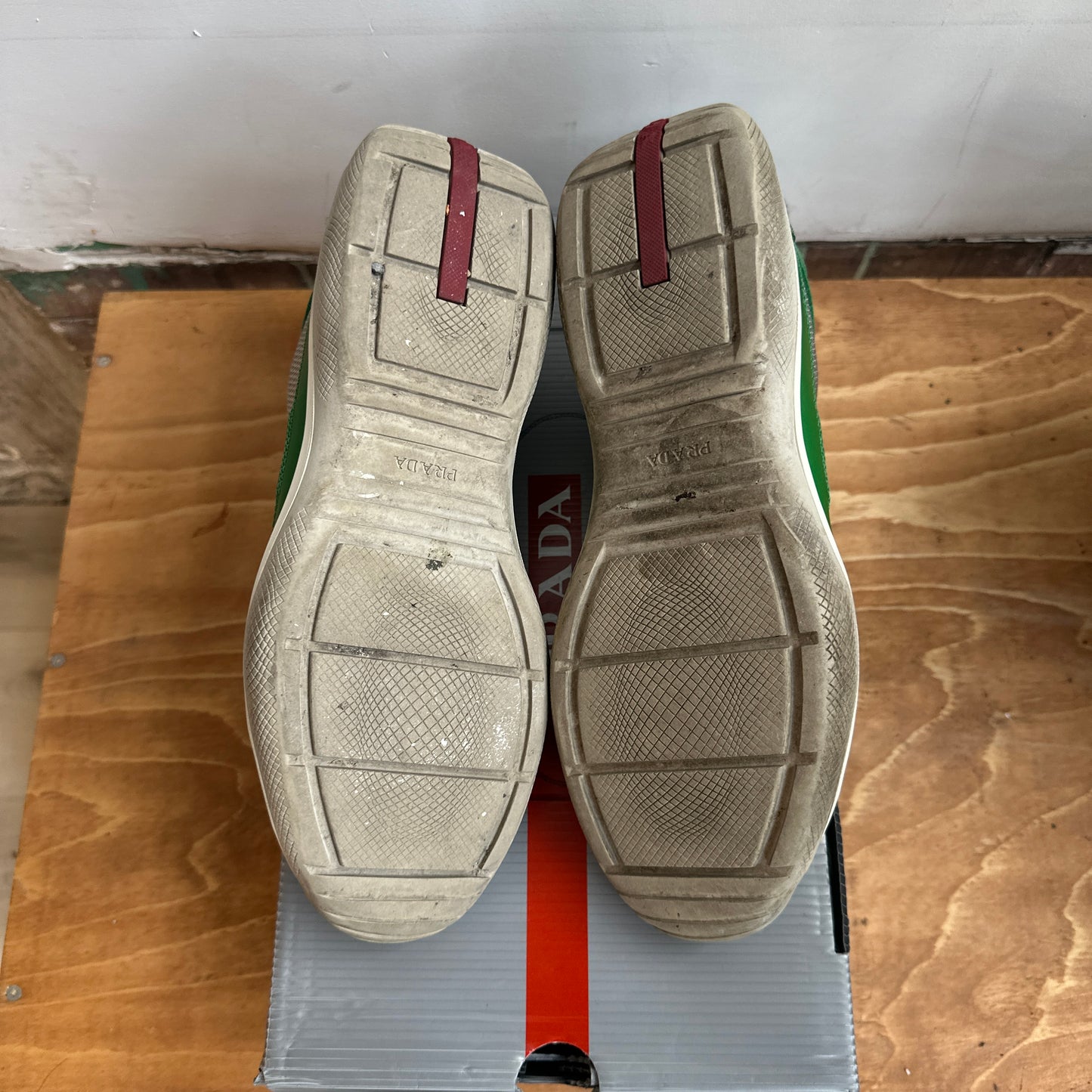 Vintage Prada America Cup Size 9