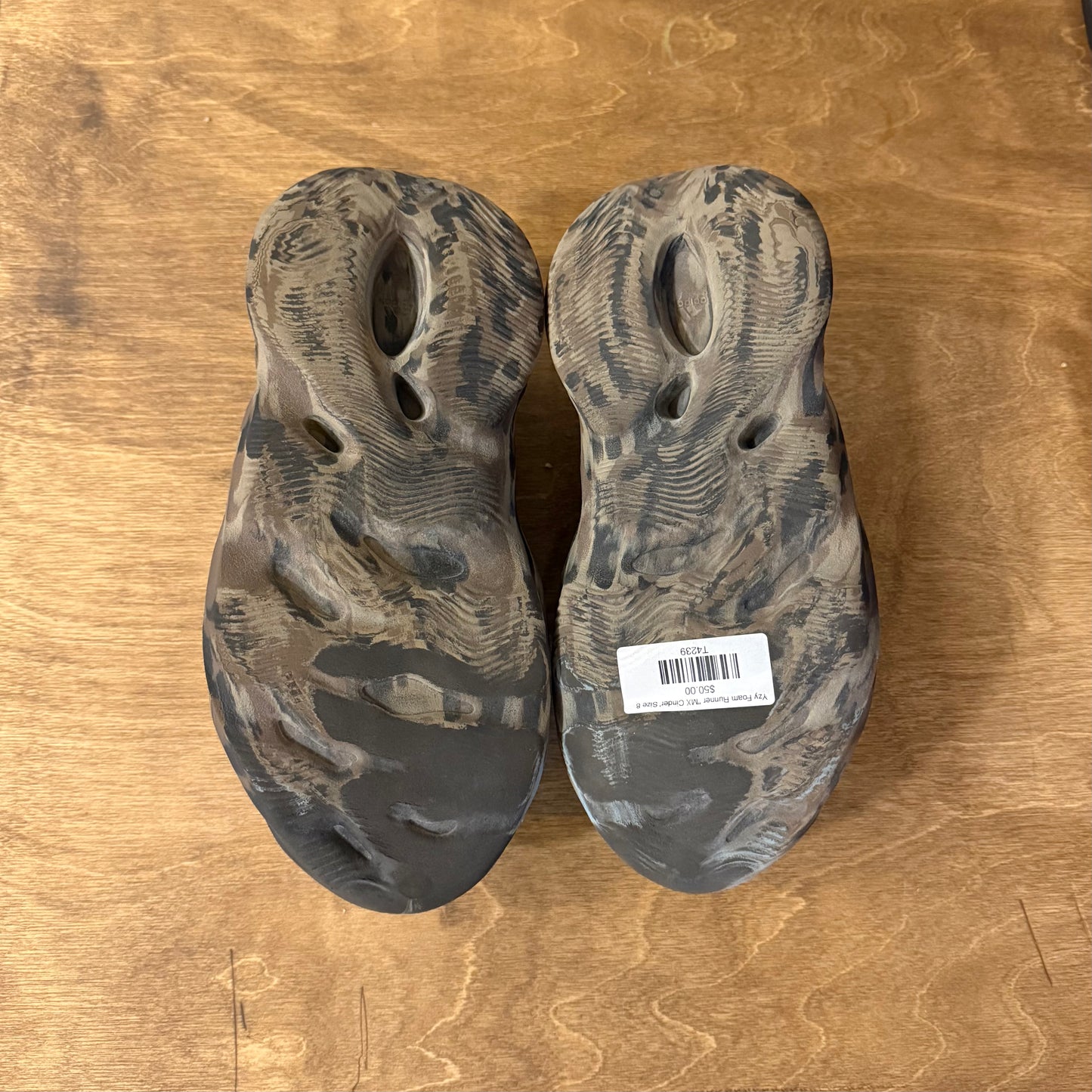 Yzy Foam Runner "MX Cinder' Size 8