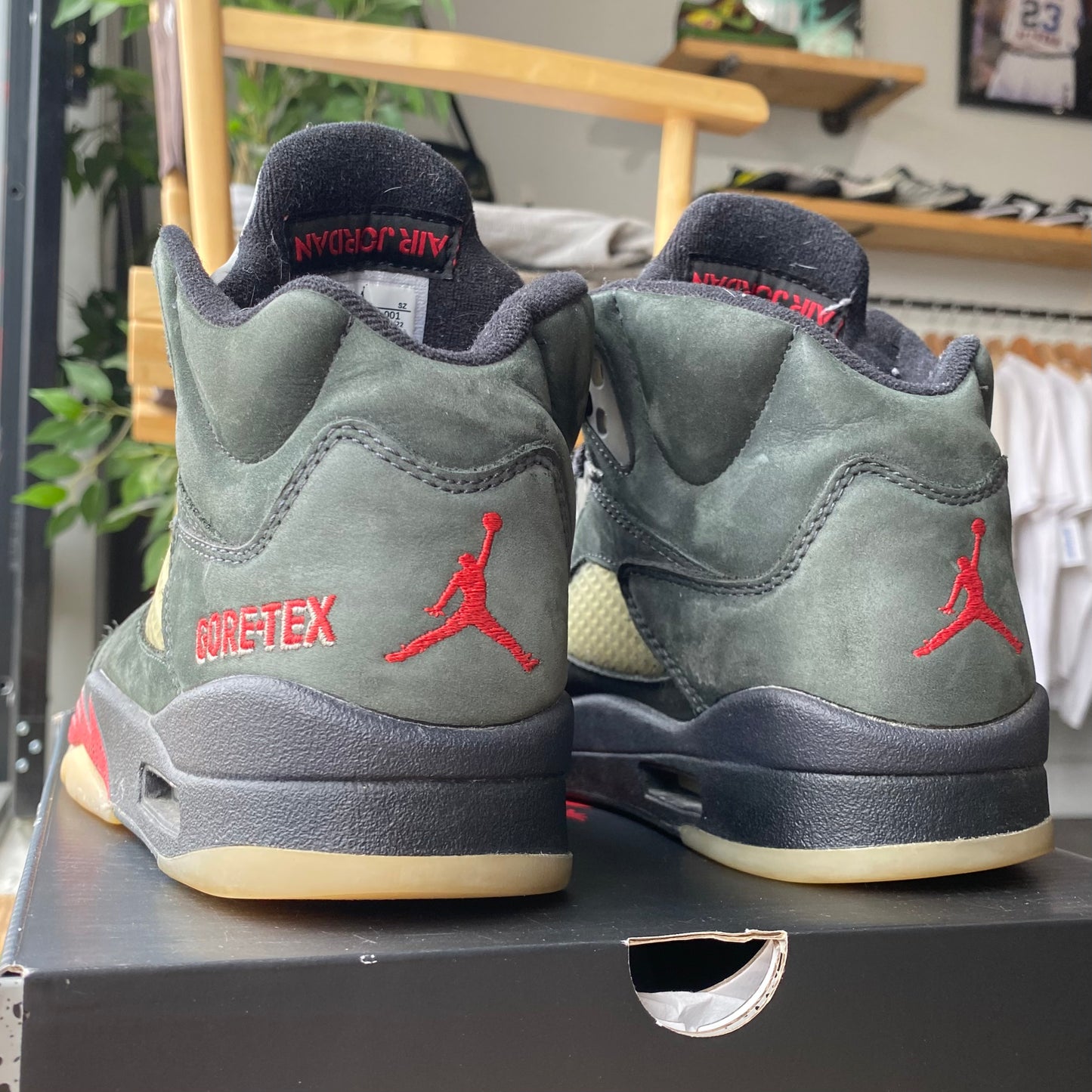 Jordan 5 Gore-Tex 'Off Noir' Size 7