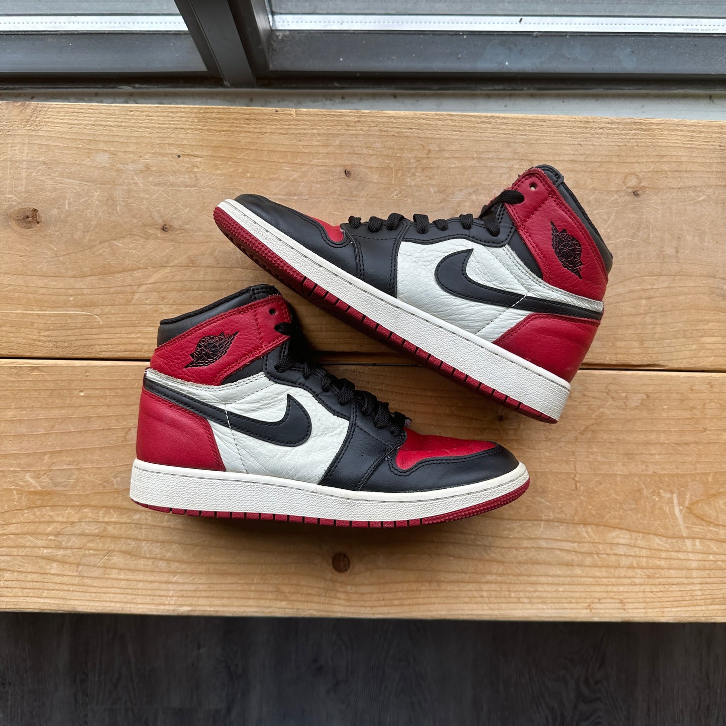 Air Jordan 1 "Bred Toe" Size 5.5Y
