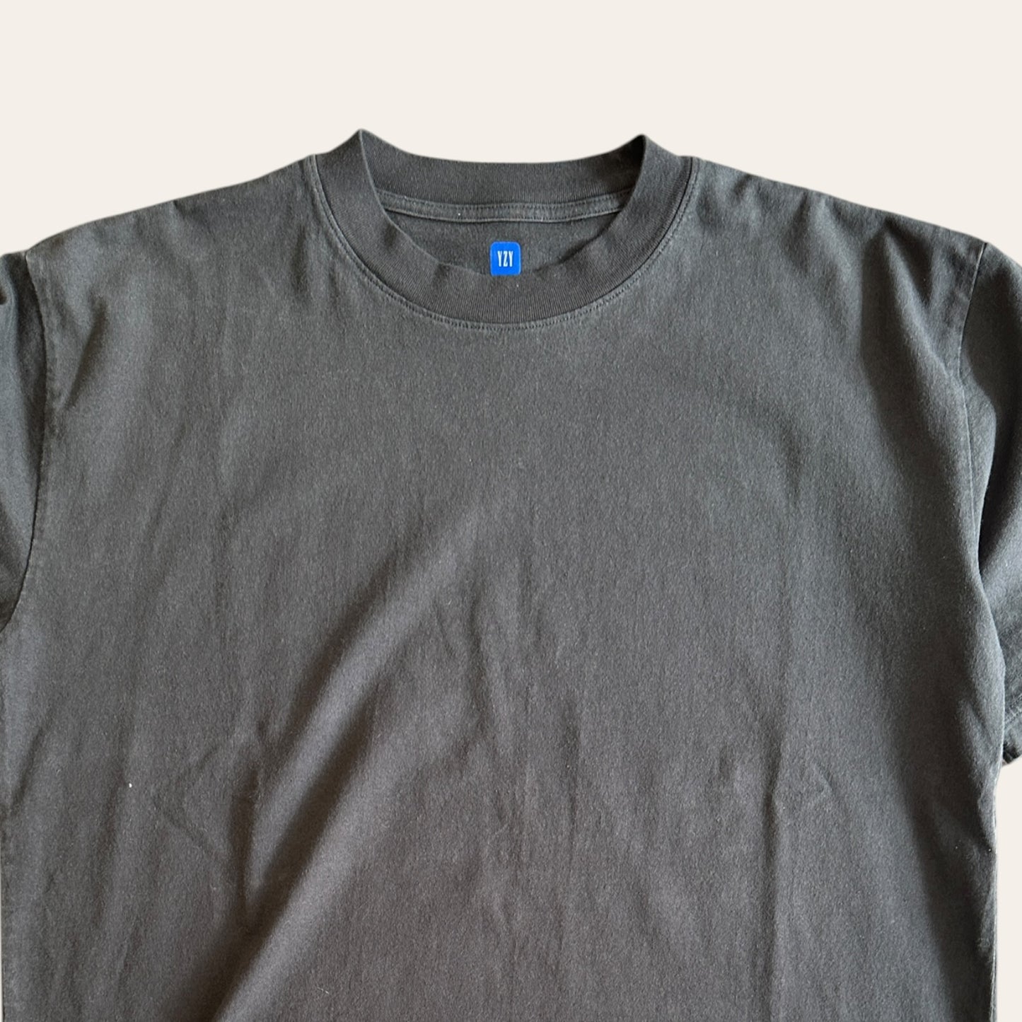 Yzy x Gap Black Tee Size M