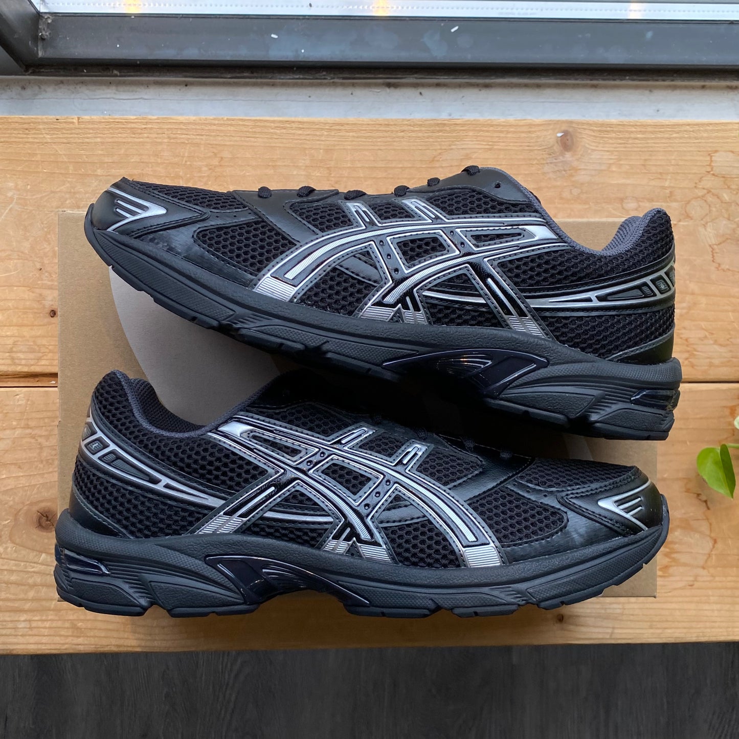 Brand New Asics Gel-1130 Black Pure Silver