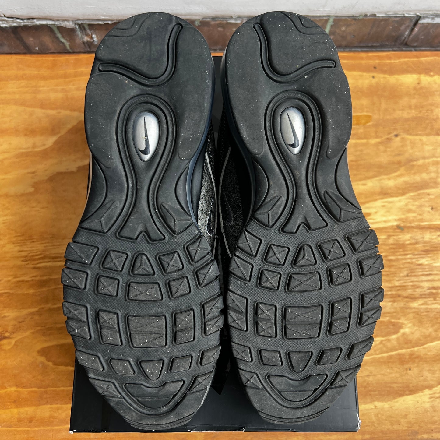 CDG x Nike Air Max 97 "Black" Size 10