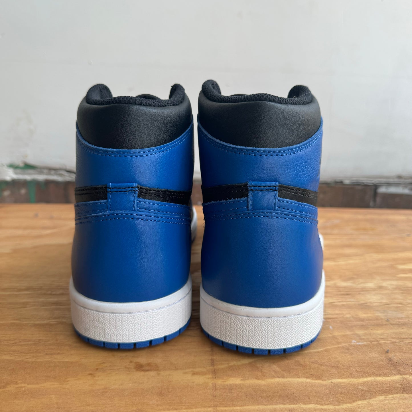 Brand New Air Jordan 1 "Royal" Size 11