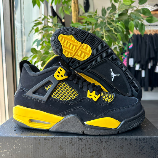 Brand New Air Jordan 4 "Thunder" (GS)