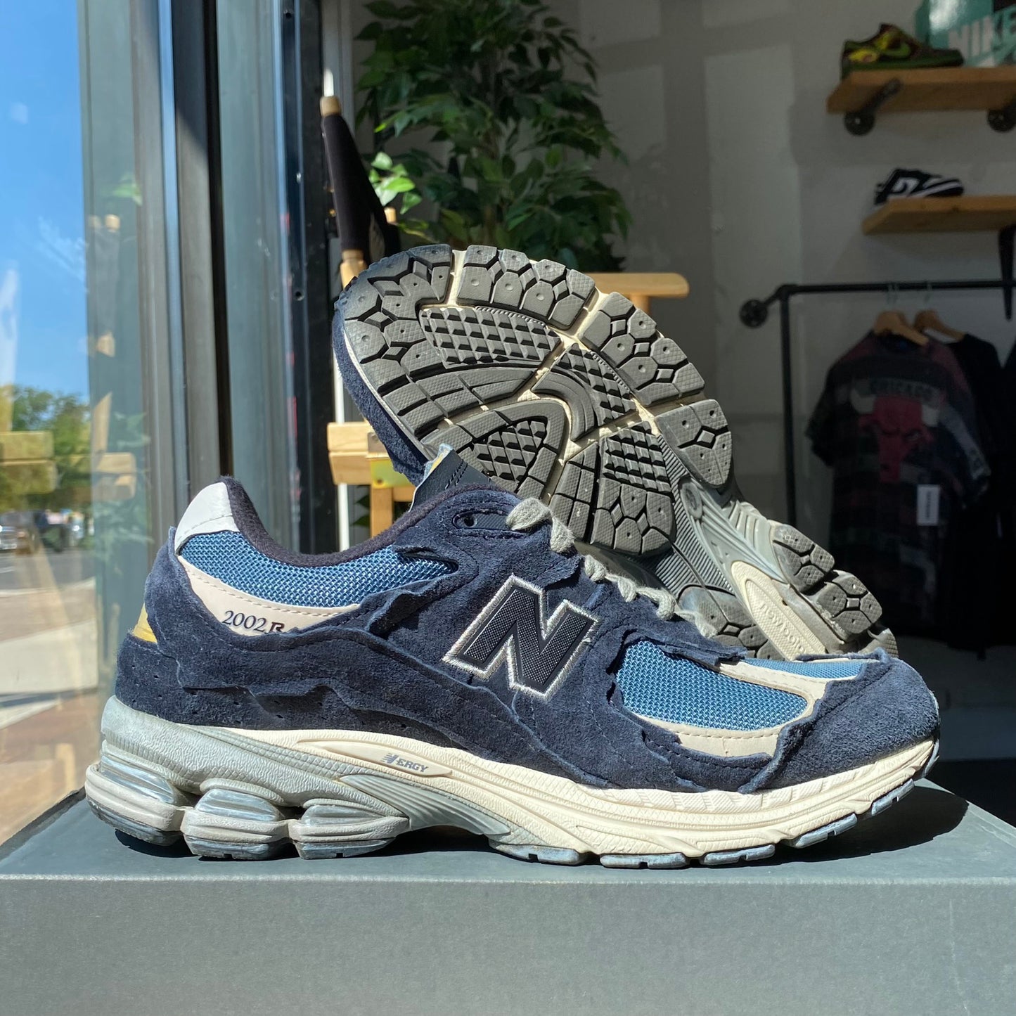 New Balance 2002R Protection Pack 'Dark Navy' Size 9.5