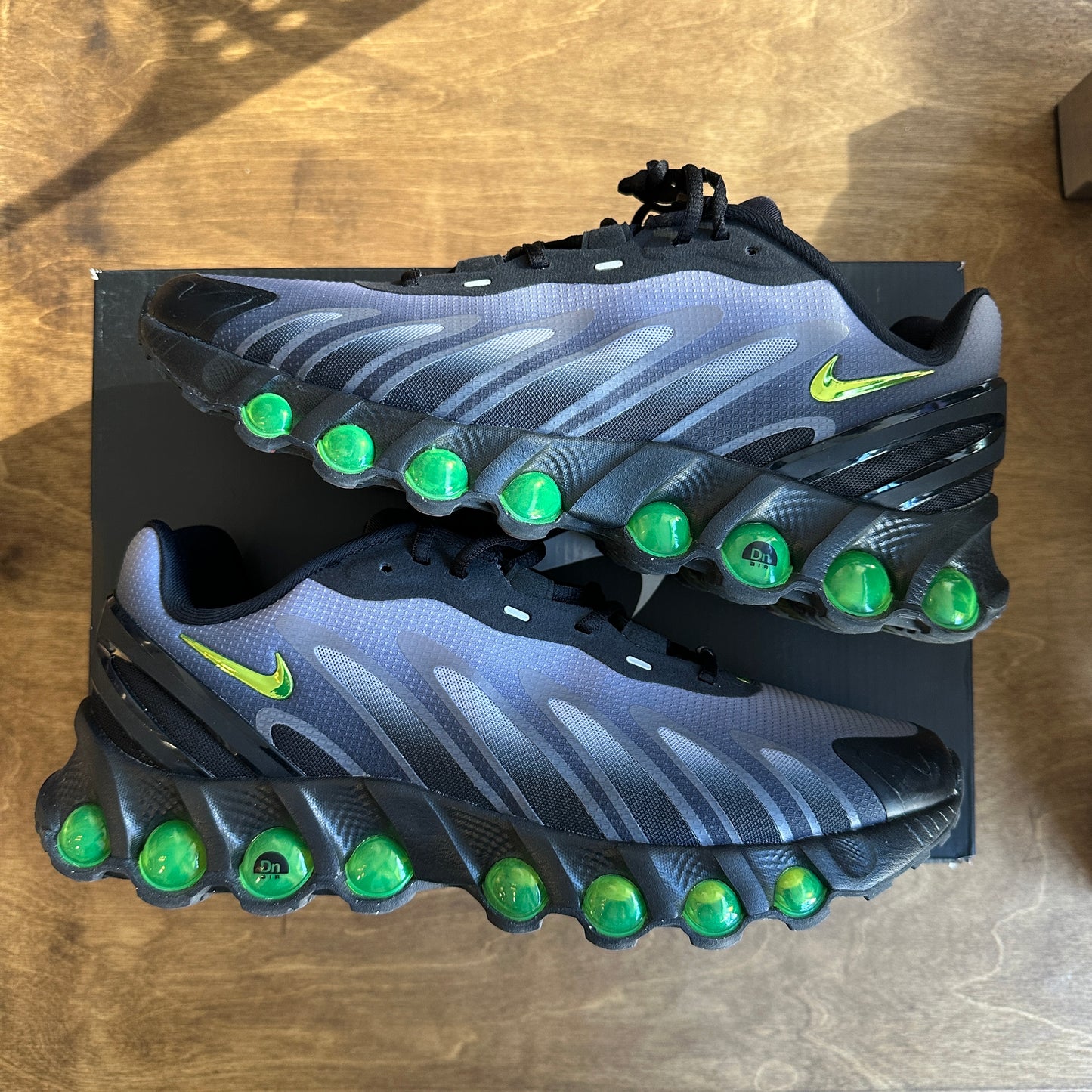 Air Max DN8 "Black/Volt" Size 9.5