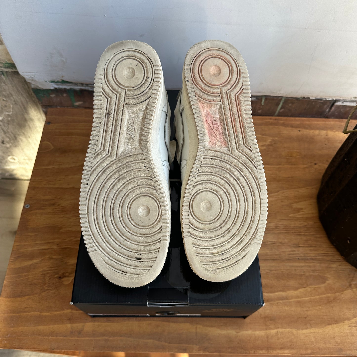 CDG x Nike Air Force 1 Mid Size 10