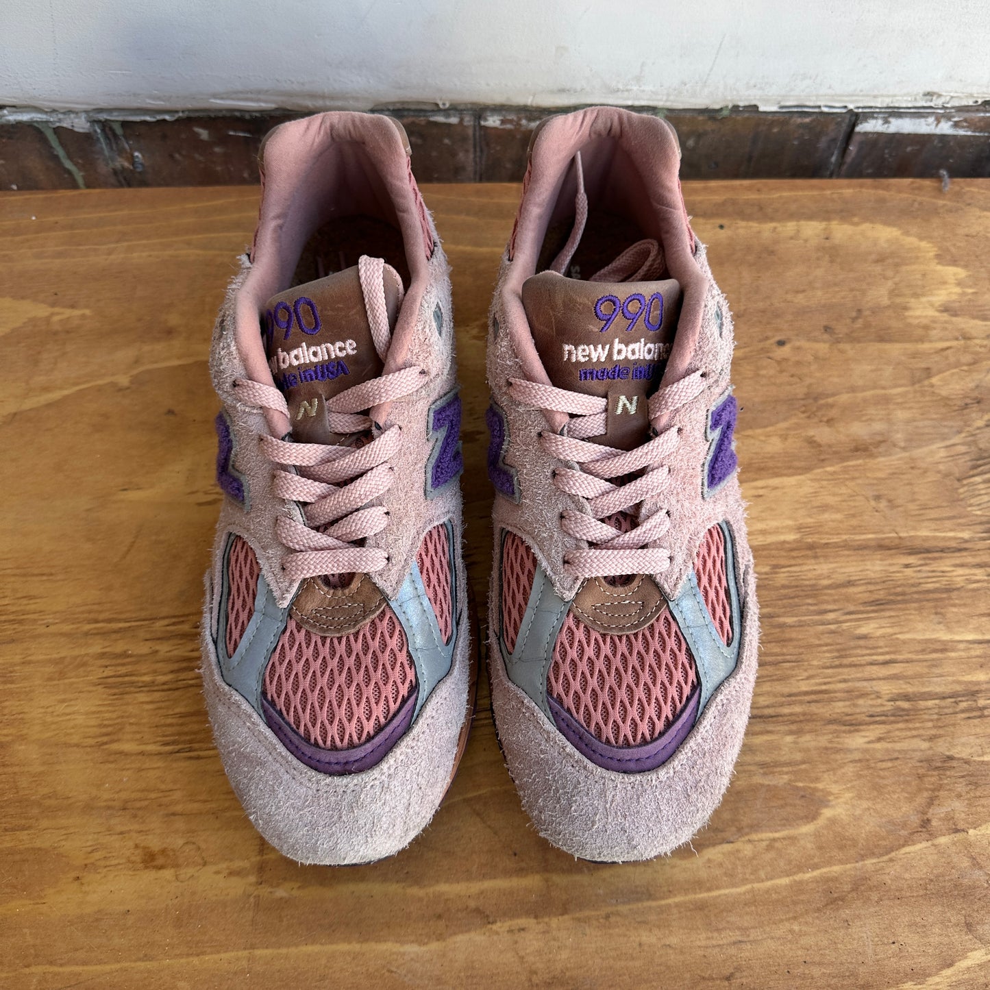 Salehe Bembury x New Balance 990v2 Size 10