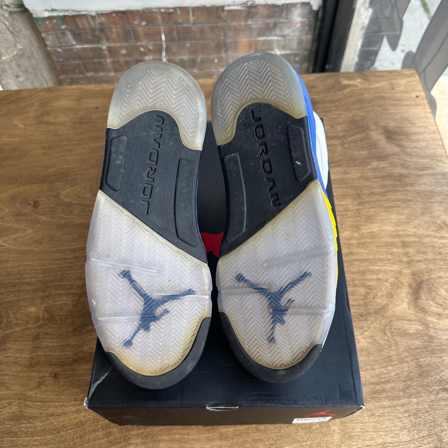 Air Jordan 5 "Laney" Size 10.5