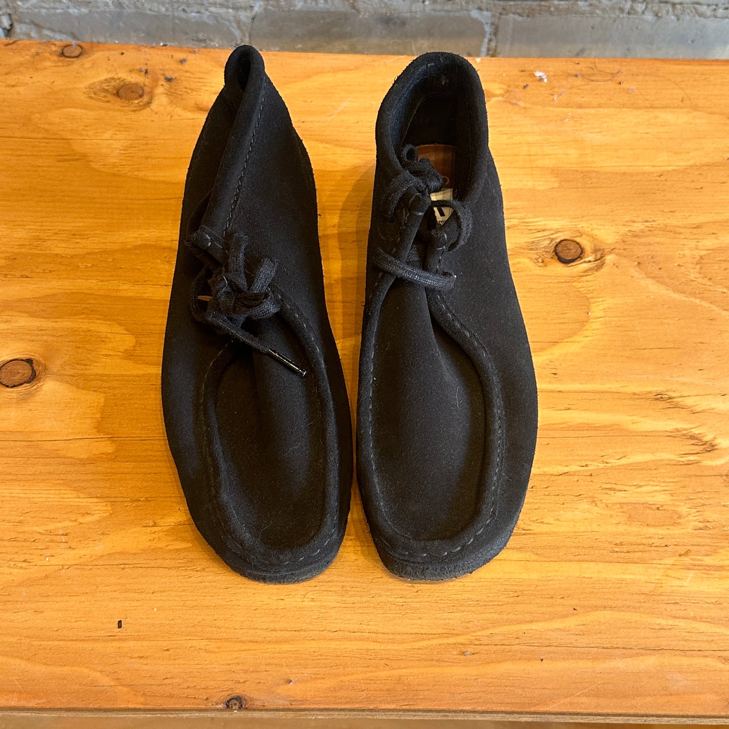Clarks Wallabee "Black" Size 8.5