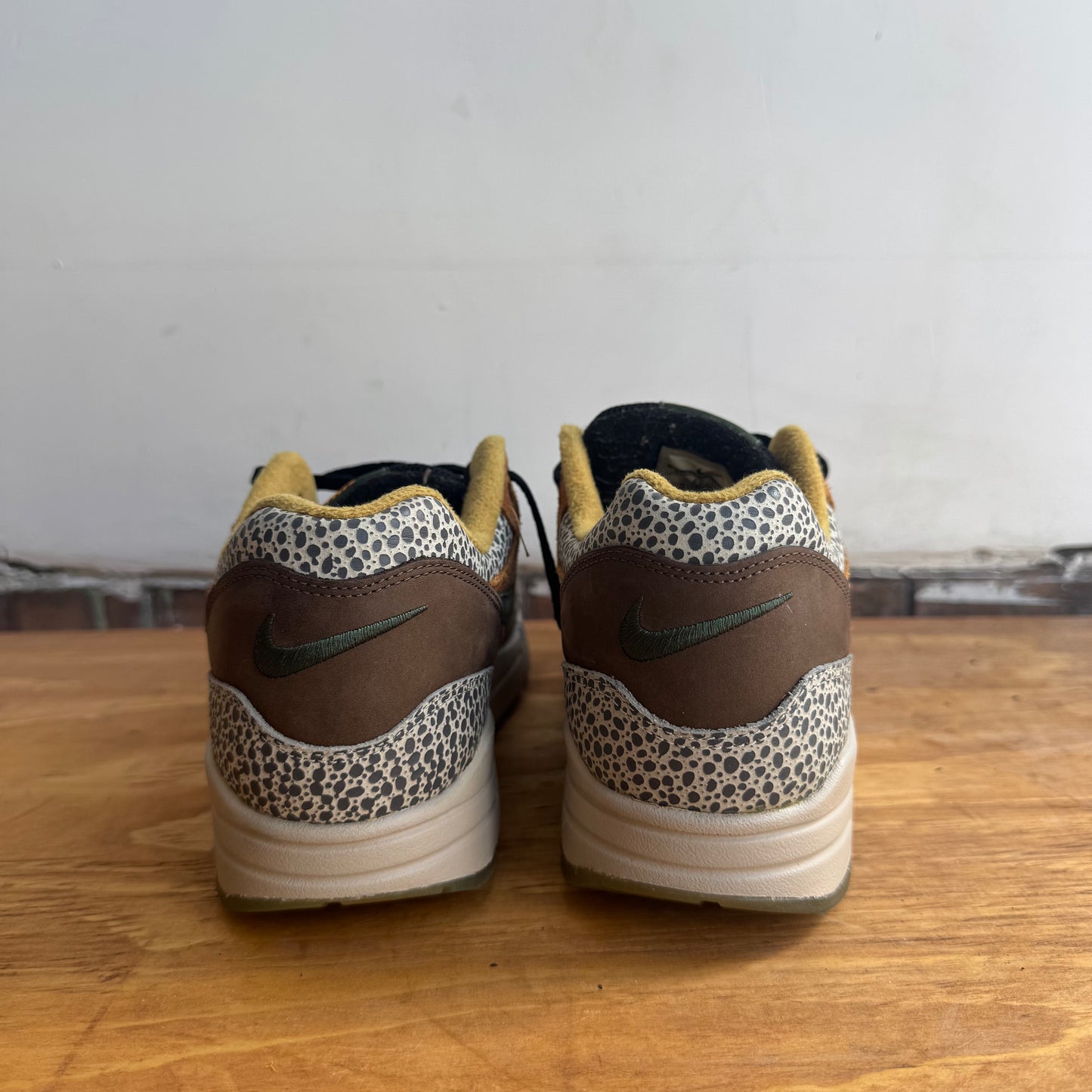 Atmos x Nike Air Max 1 "Safari" Size 9.5