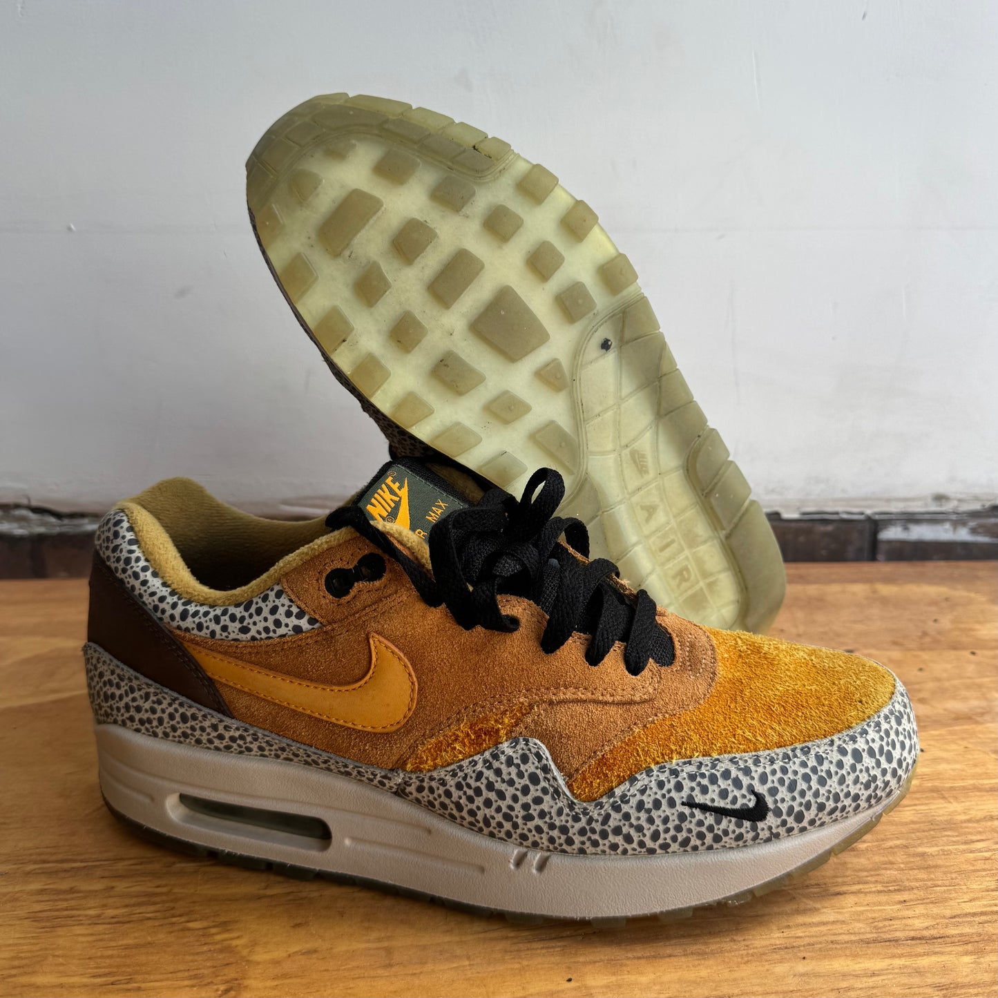 Atmos x Nike Air Max 1 "Safari" Size 9.5