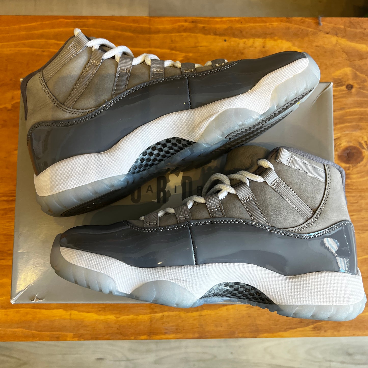 Jordan 11 "Cool Grey" Size 8.5