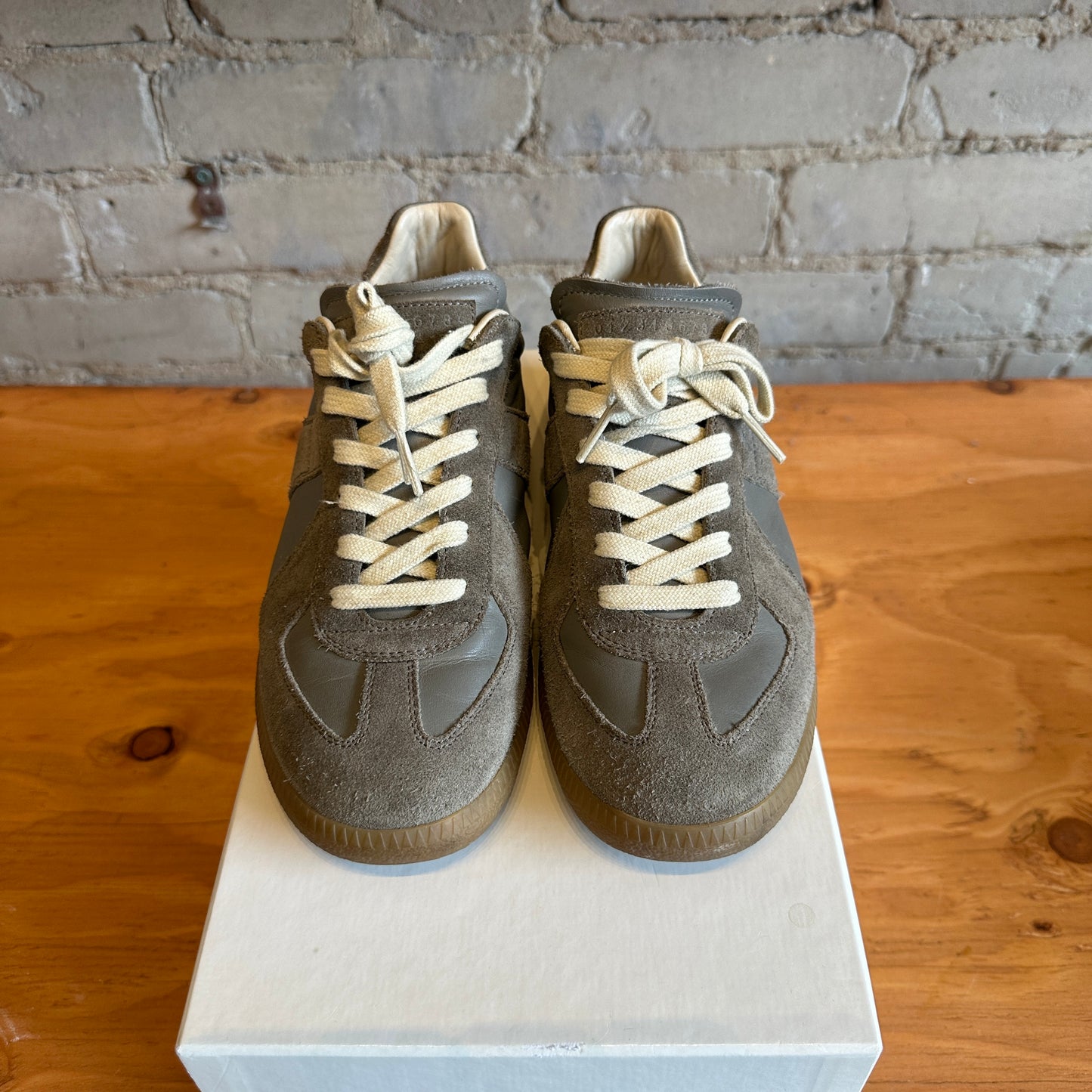 Maison Margiela GAT "Pale" Size 37