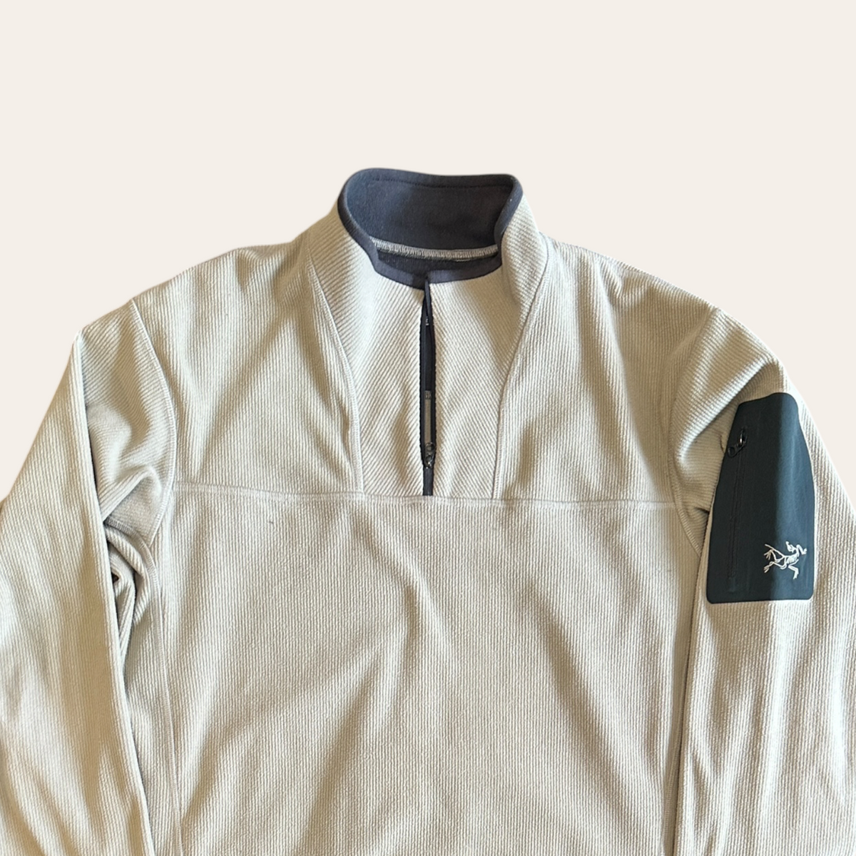 Arcteryx Quarter Zip Size M