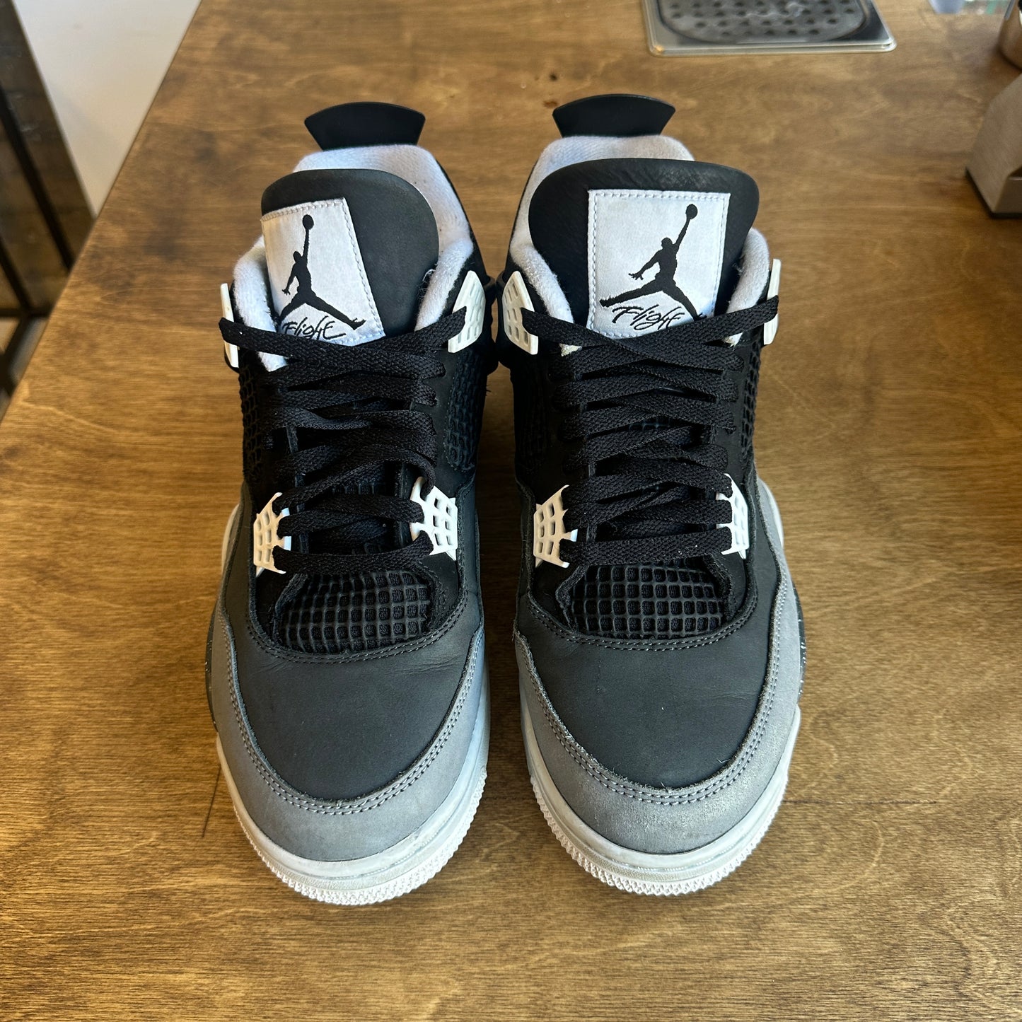 Air Jordan 4 "Fear" Size 9.5