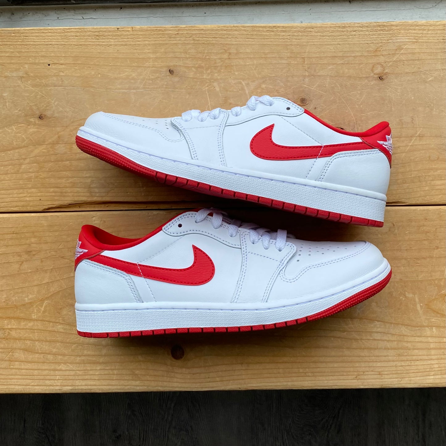 Air Jordan 1 Retro Low 'University Red' Size 9.5
