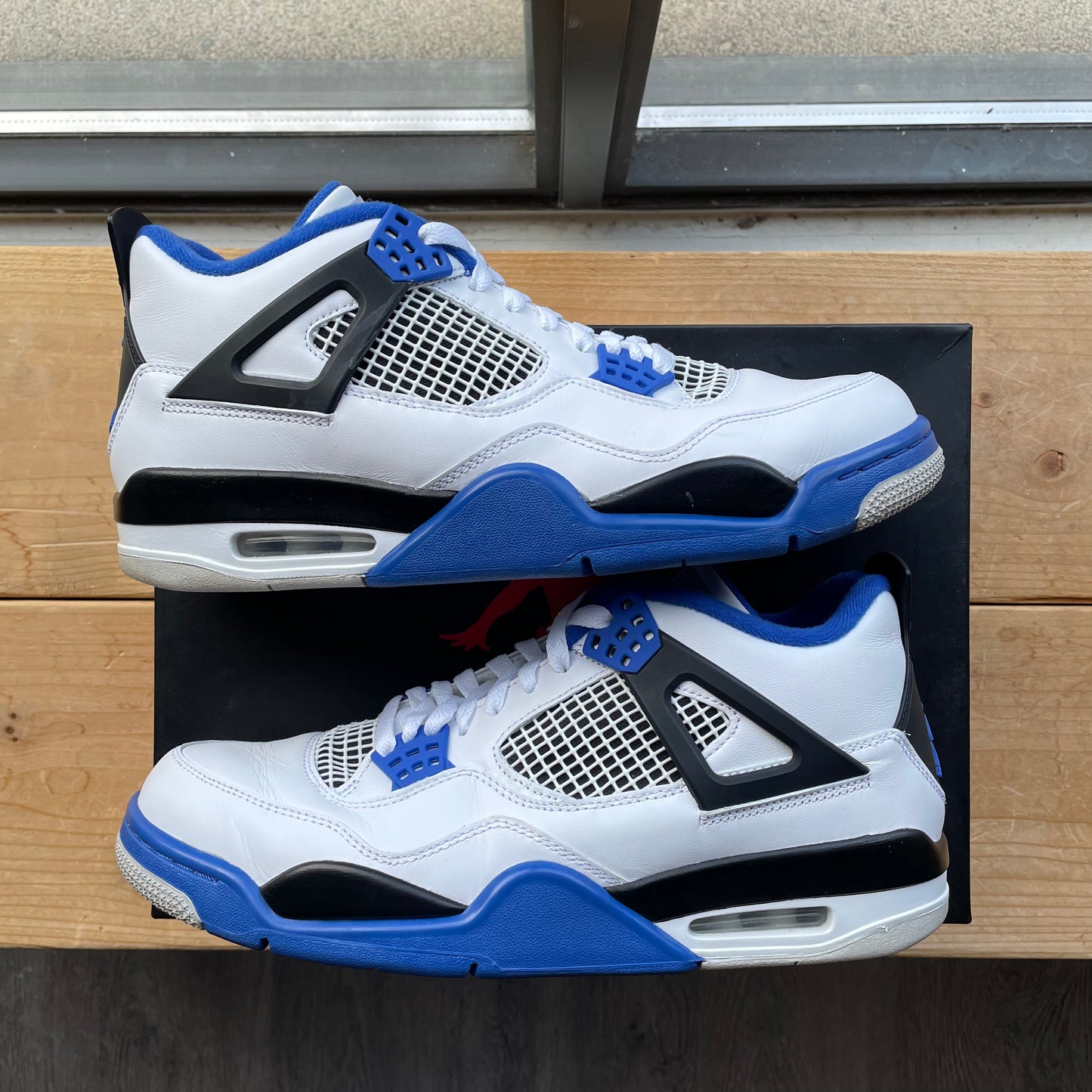 Jordan 4 Retro Motorsports (2017) Size 10.5