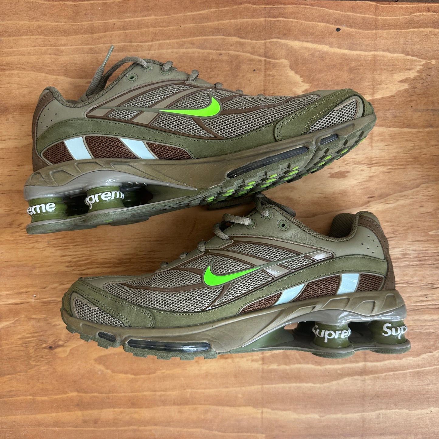 Supreme x Nike Shox "Olive" Size 10.5