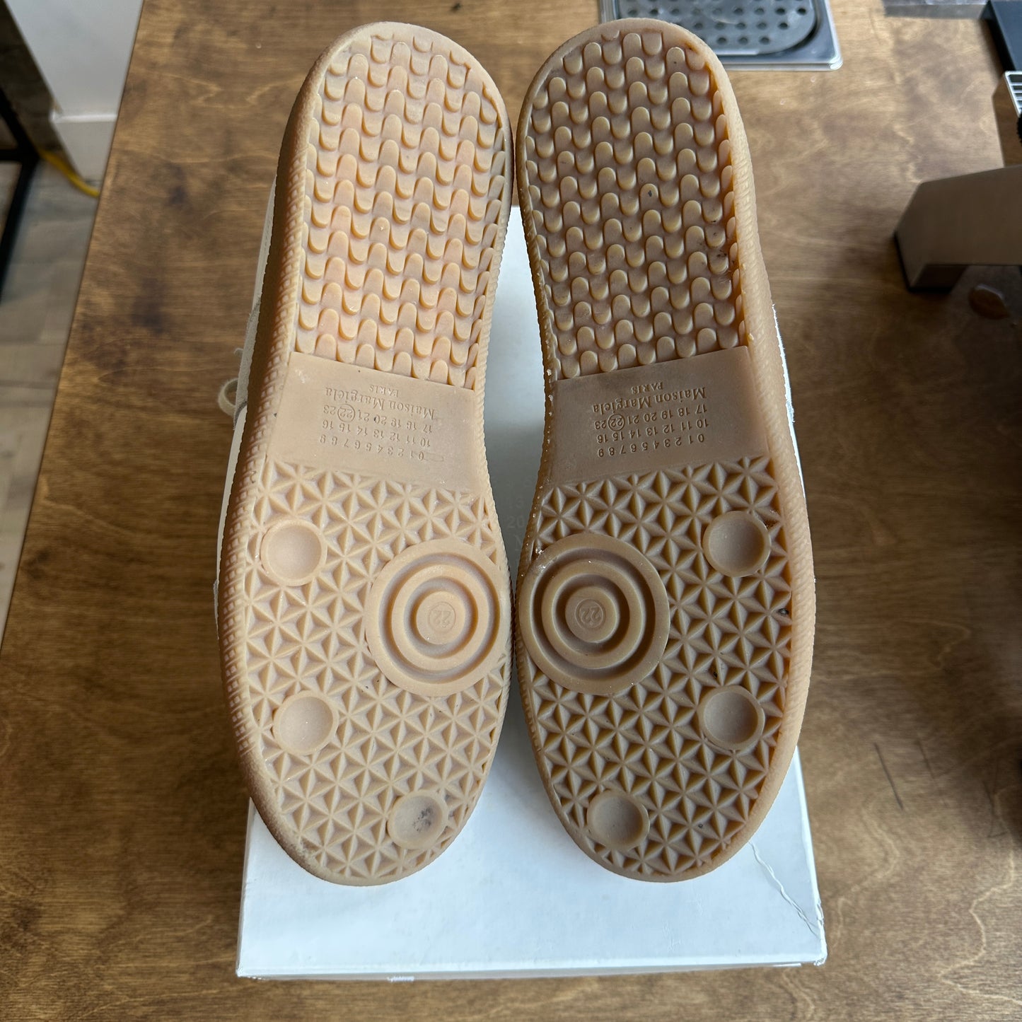 Maison Margiela GAT "White/Grey" Size 10