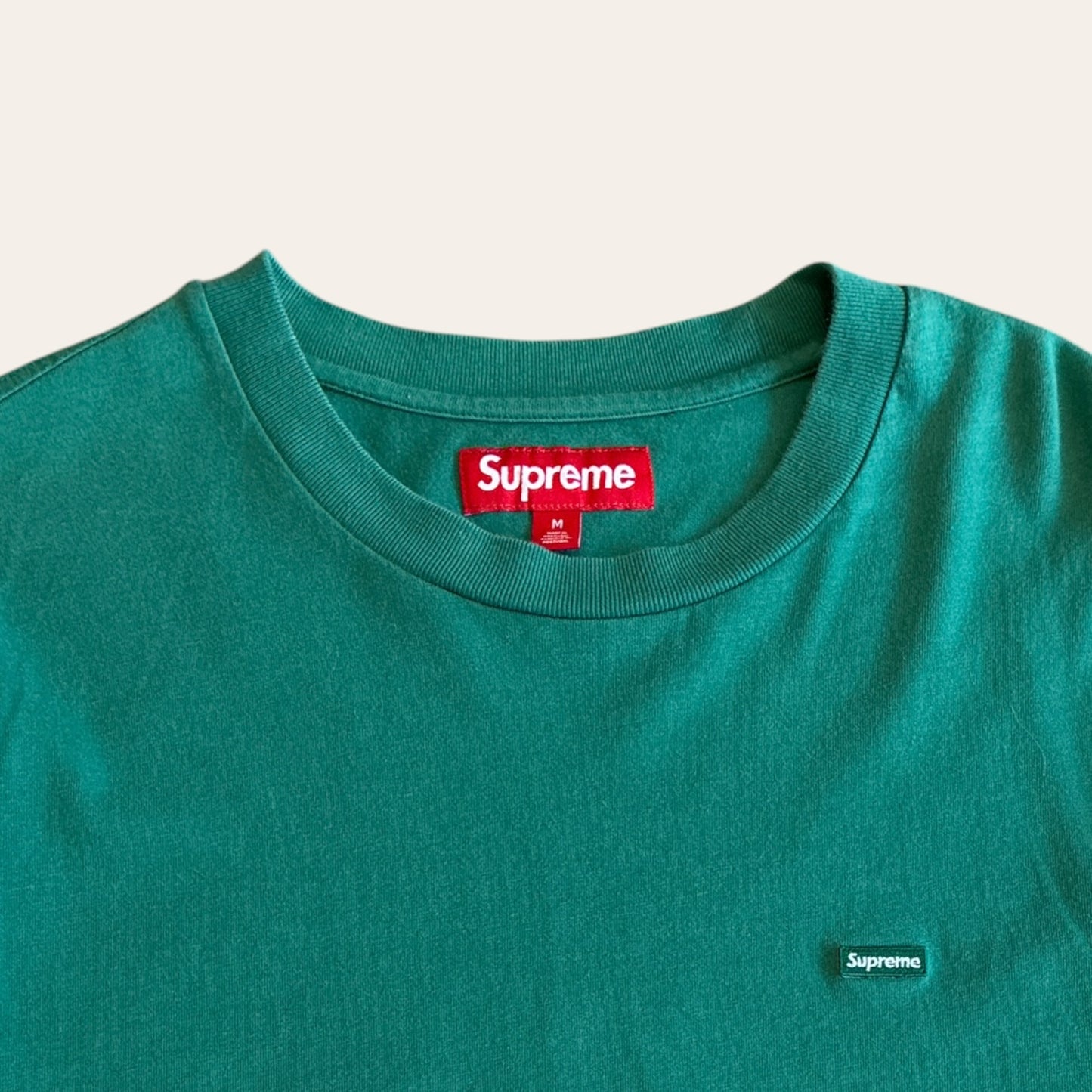 Supreme Tee Green Size M