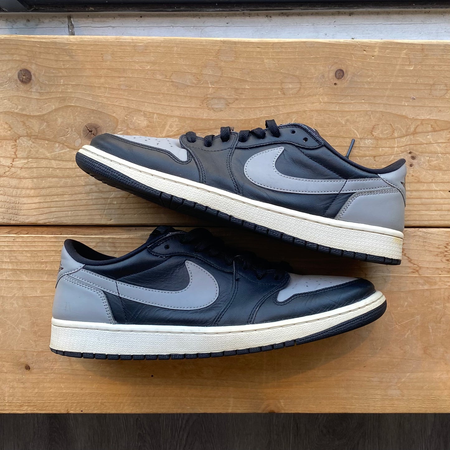 2015 Air Jordan 1 Low 'Shadow' Size 10.5