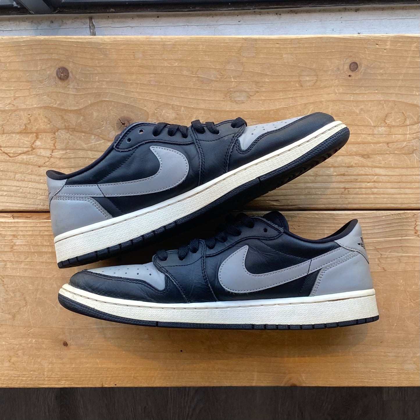 2015 Air Jordan 1 Low 'Shadow' Size 10.5
