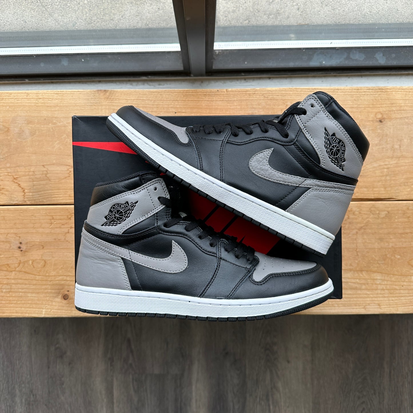 Air Jordan 1 High "Shadow" Size 11
