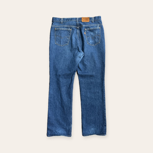 Vintage Levis Orange Tab Jeans Size 38x32