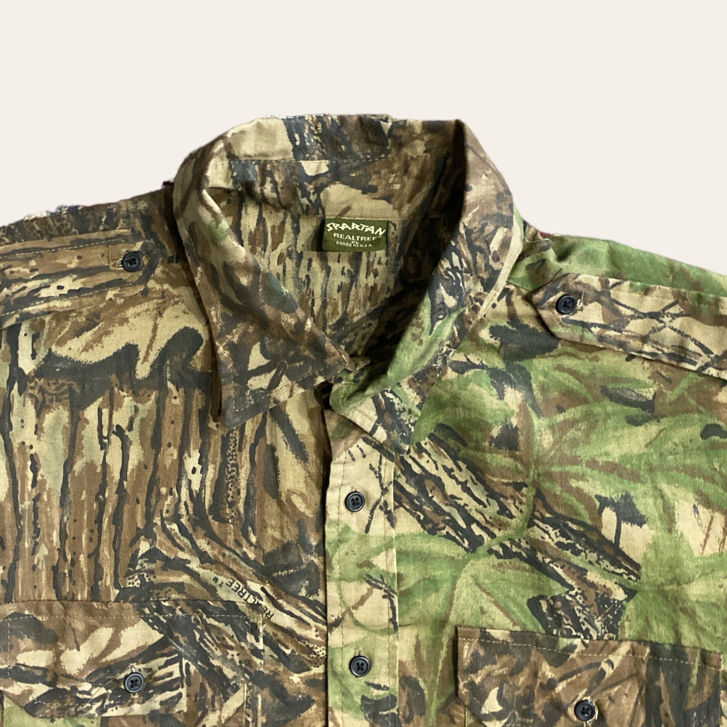 Spartan Real Tree Button Up Size XL