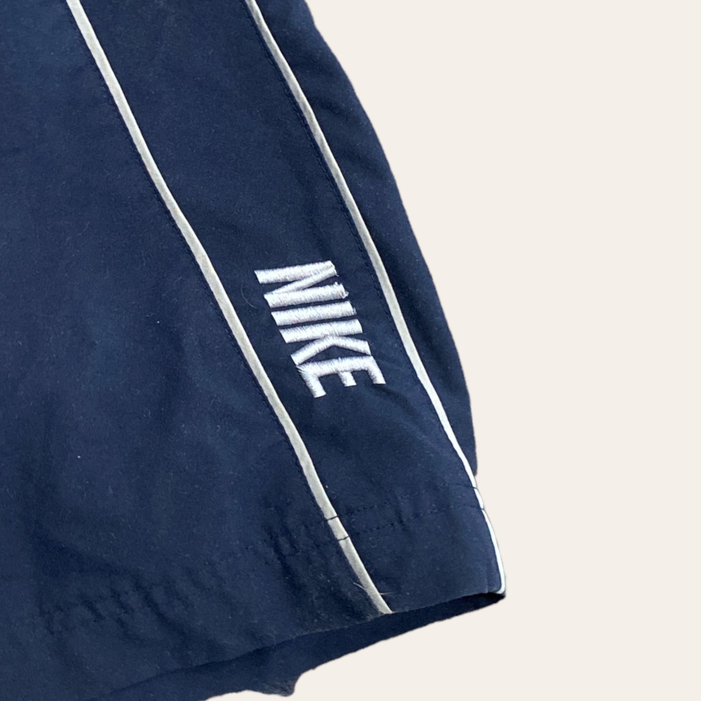 Y2K Nike Lined Nylon Shorts Navy Size XL