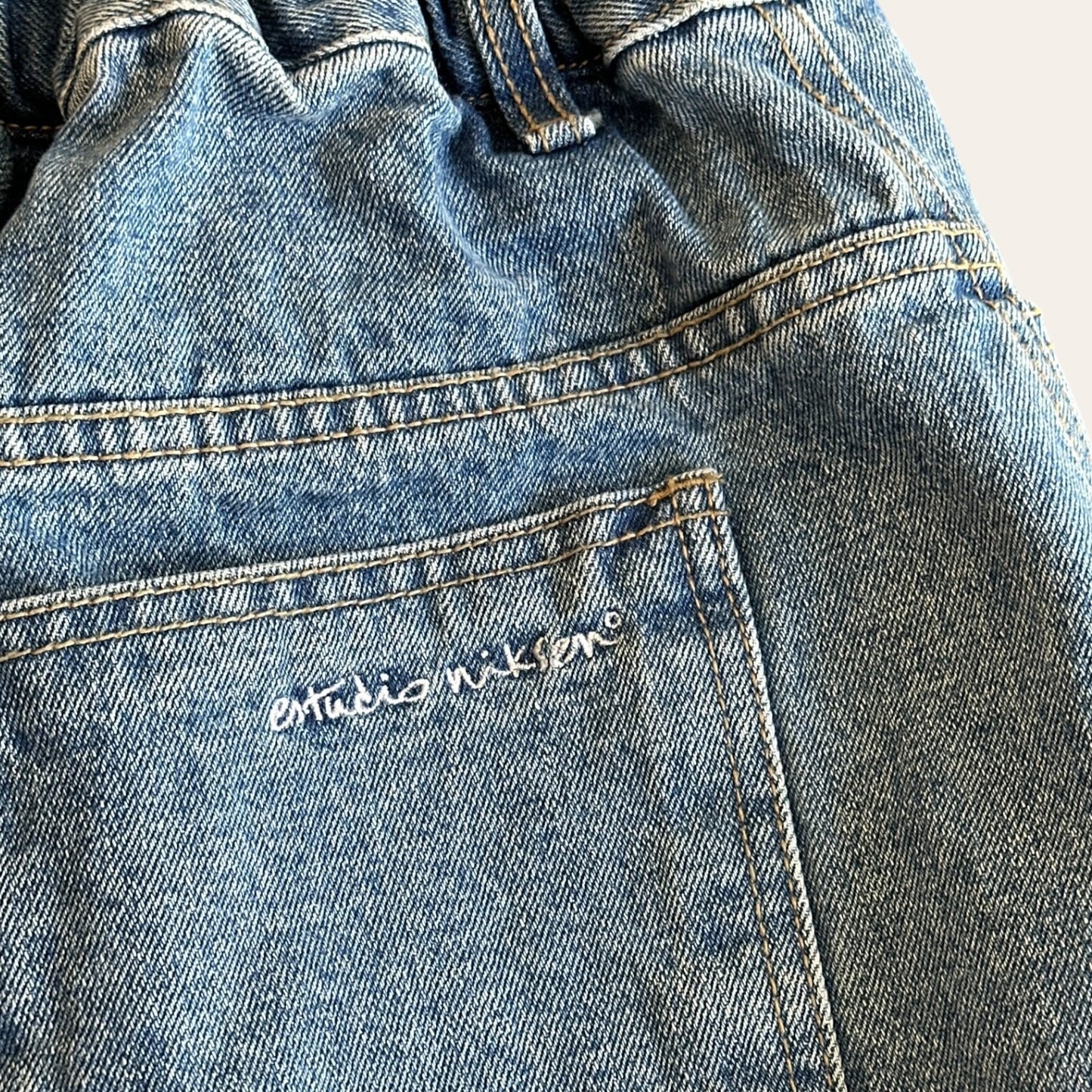 Estudio Niksen Jorts Size M