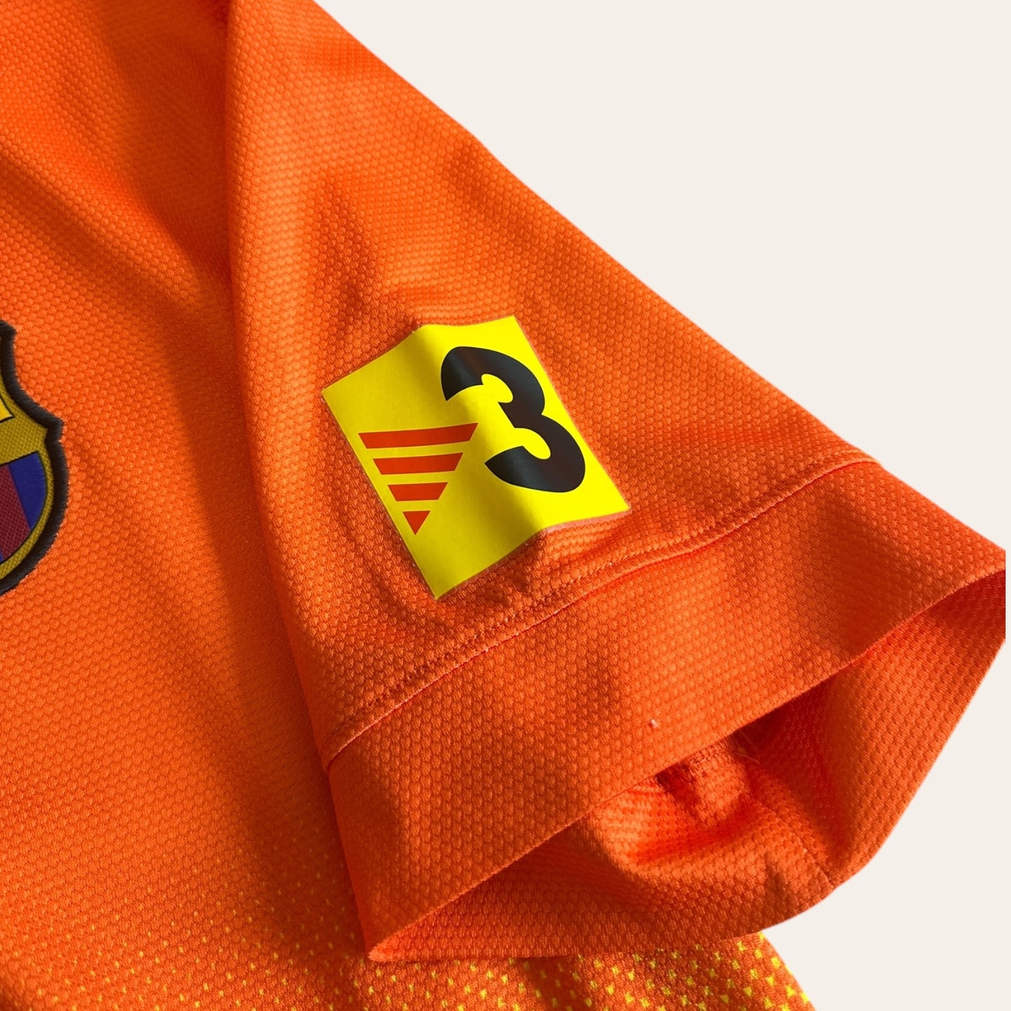 12'/13' Barcelona Away Kit Size M