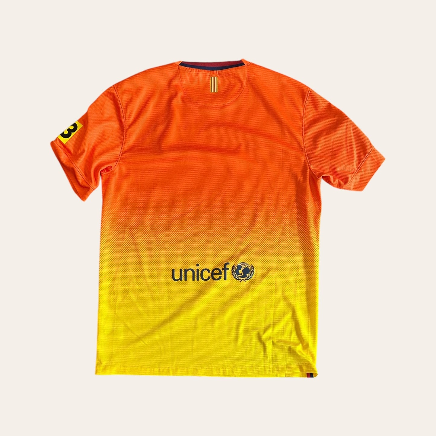 12'/13' Barcelona Away Kit Size M