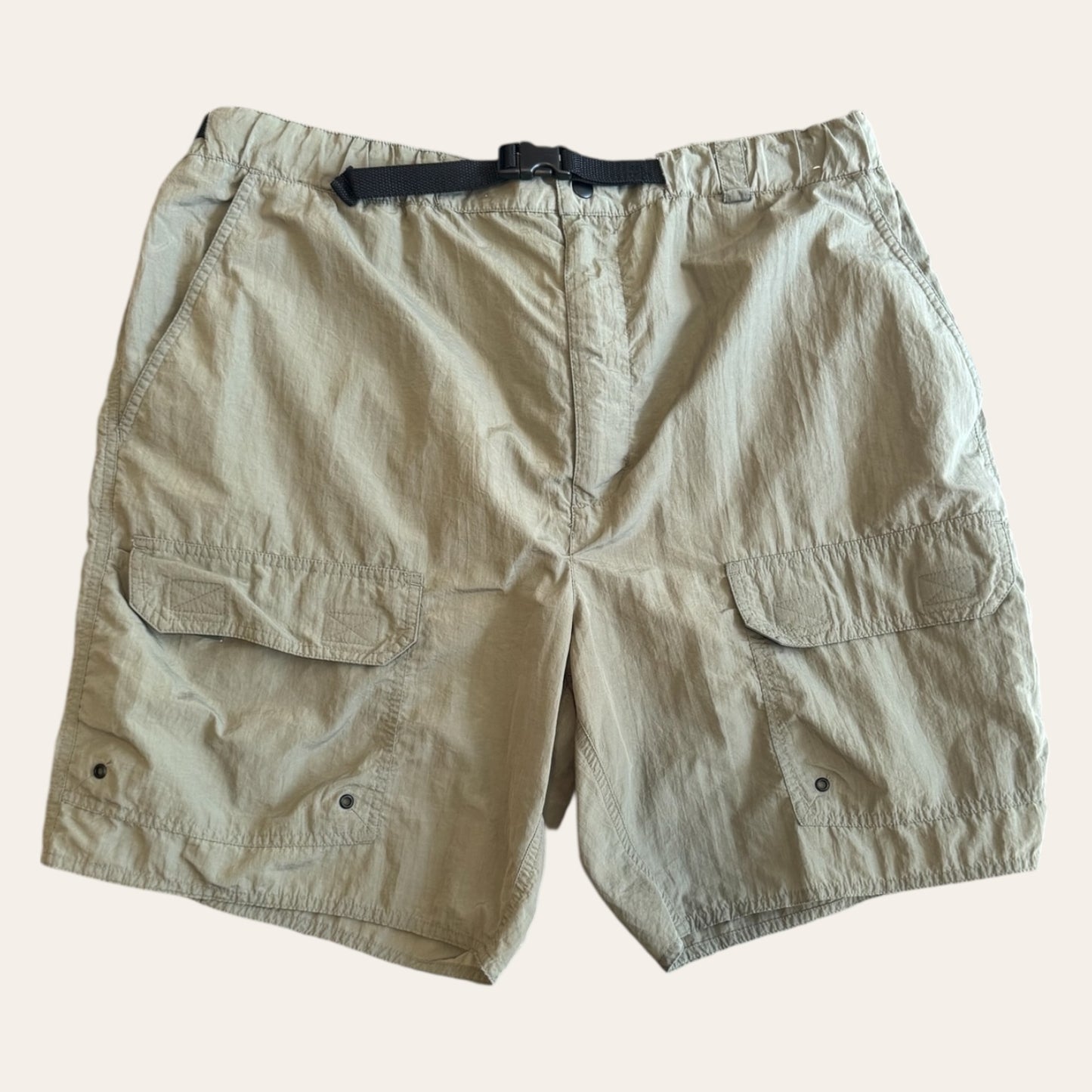 Vintage Nylon Cargo Shorts Size XL