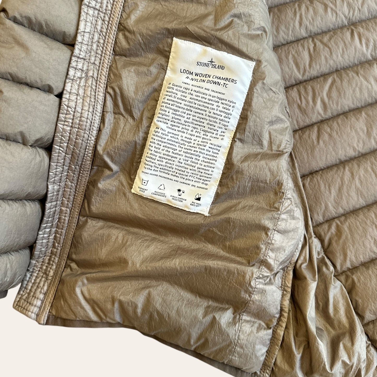 Brand New Stone Island Loom Chambers Jacket Size XXL