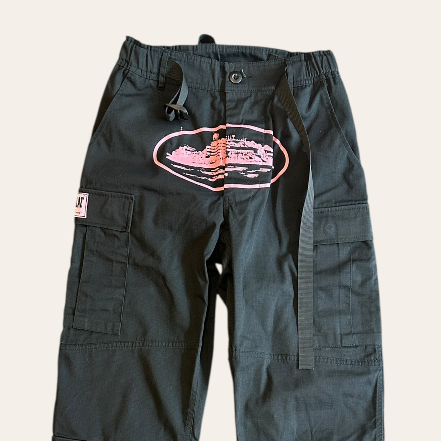 Corteiz Cargo Pants Black/Pink Size S