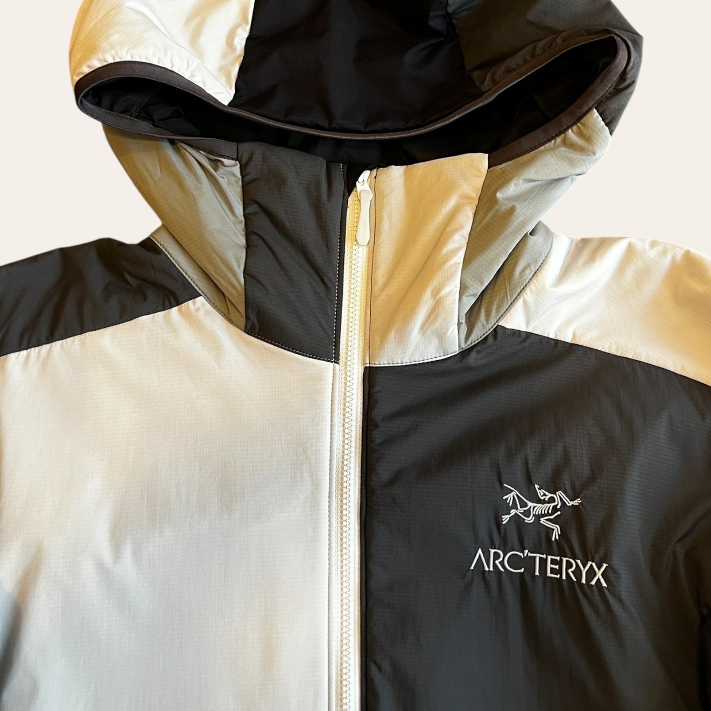 Beams x Arcteryx Atom Hoody Size S