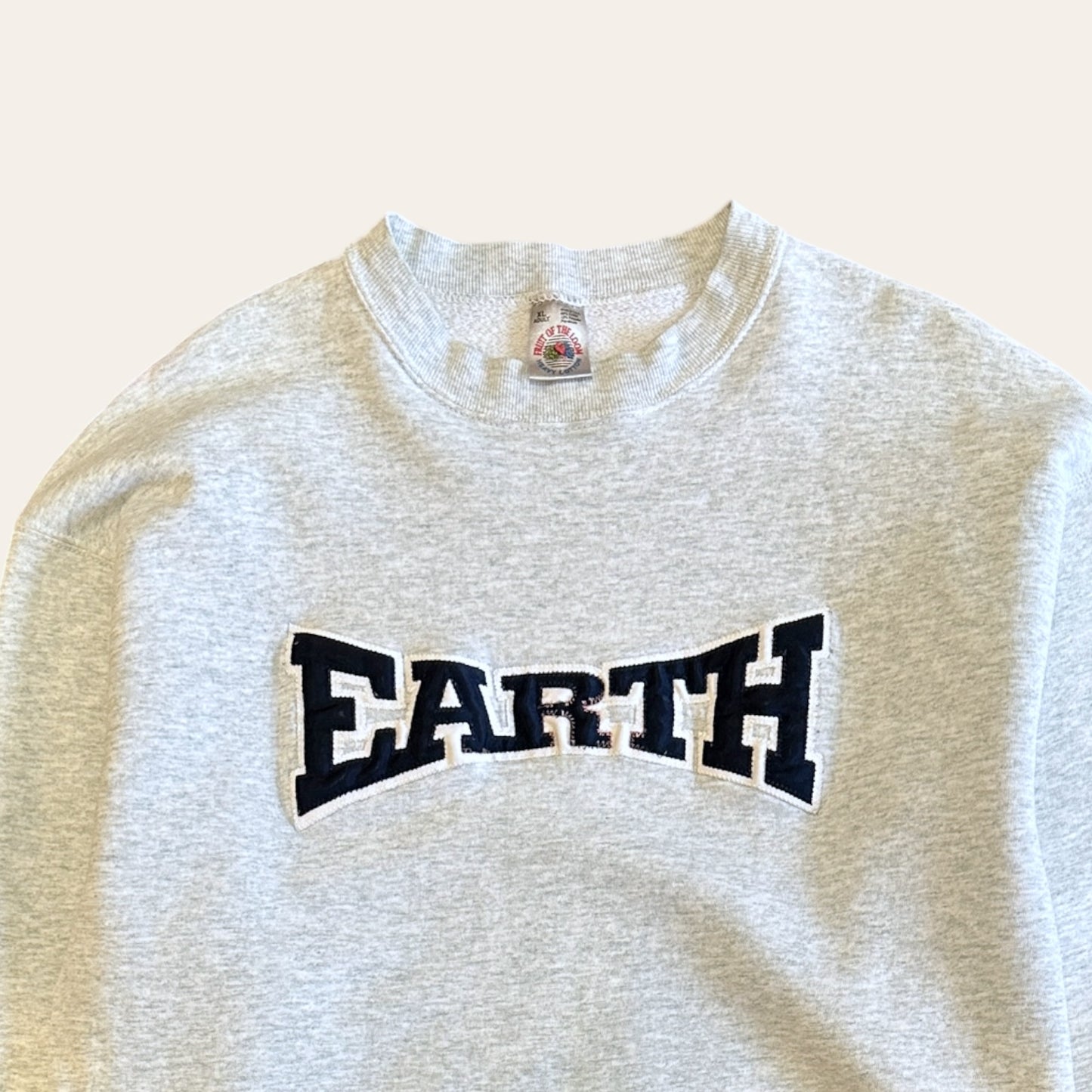 Vintage Earth Sweater Size XL