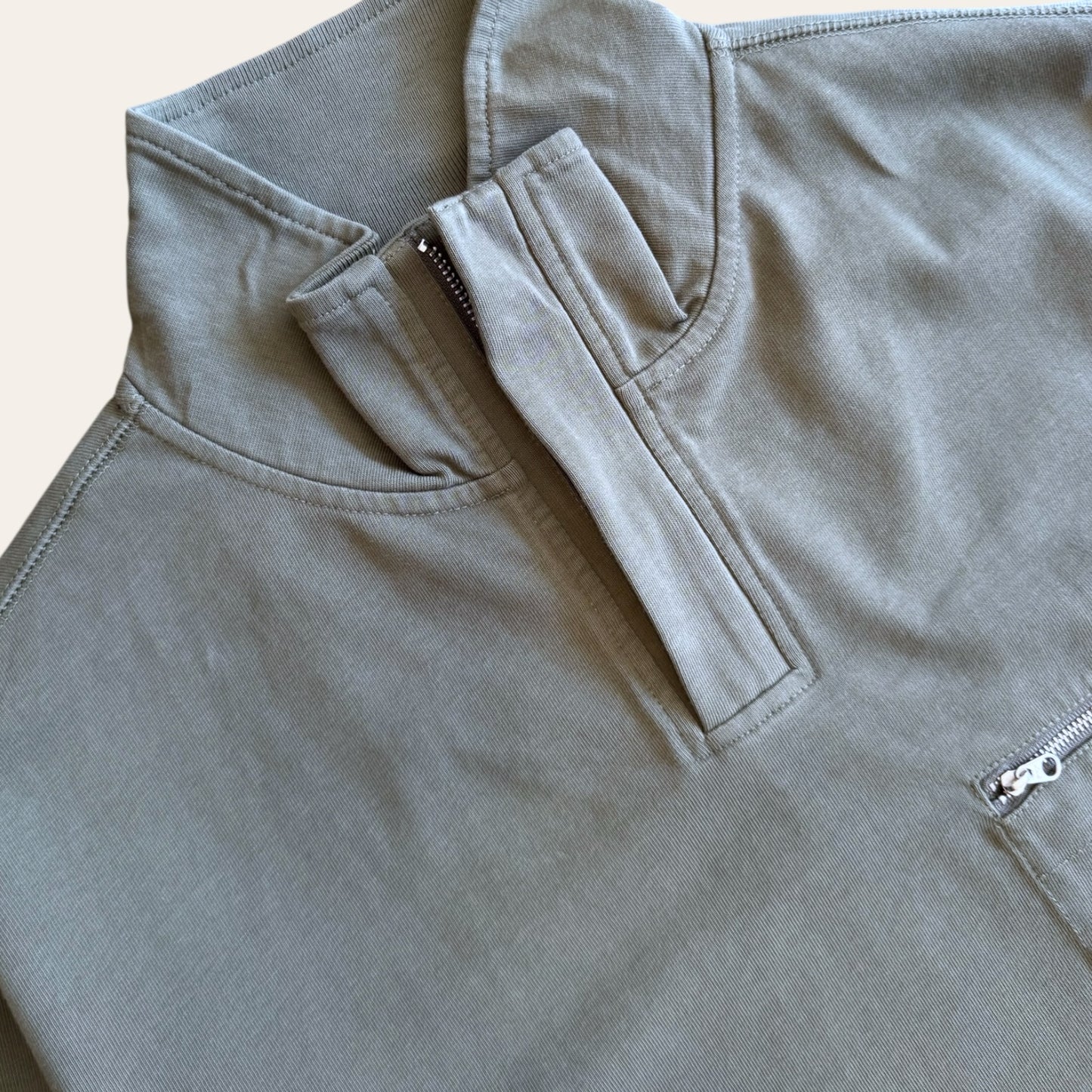 Brand New Palace London Quarter Zip Size XL