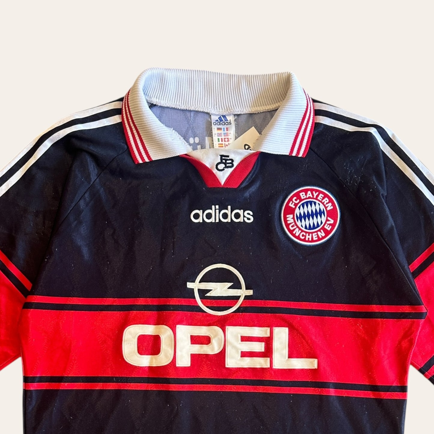 98/99 Bayern Munchen Home Kit Size L