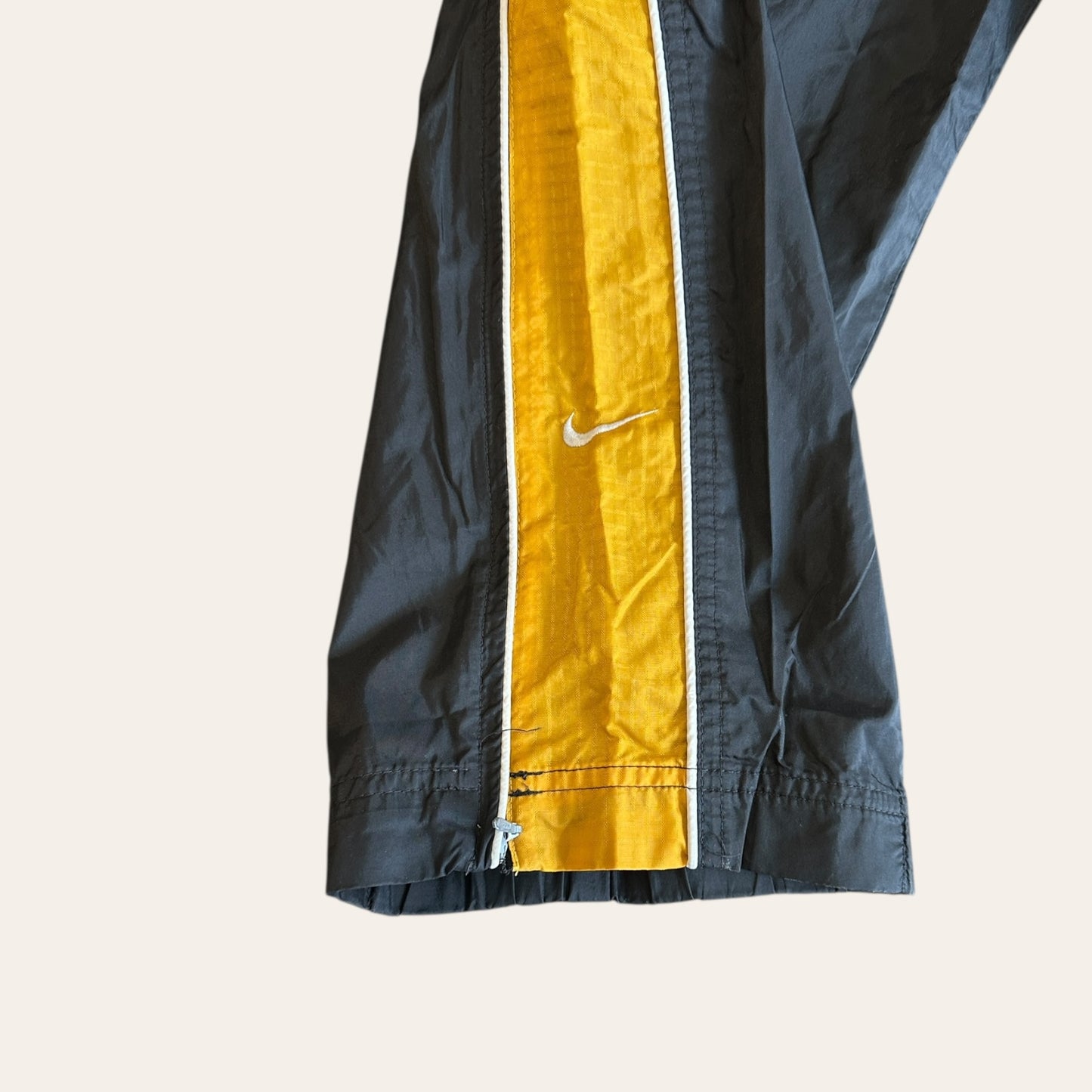 90s Nike Trackpants Yellow Black Size L